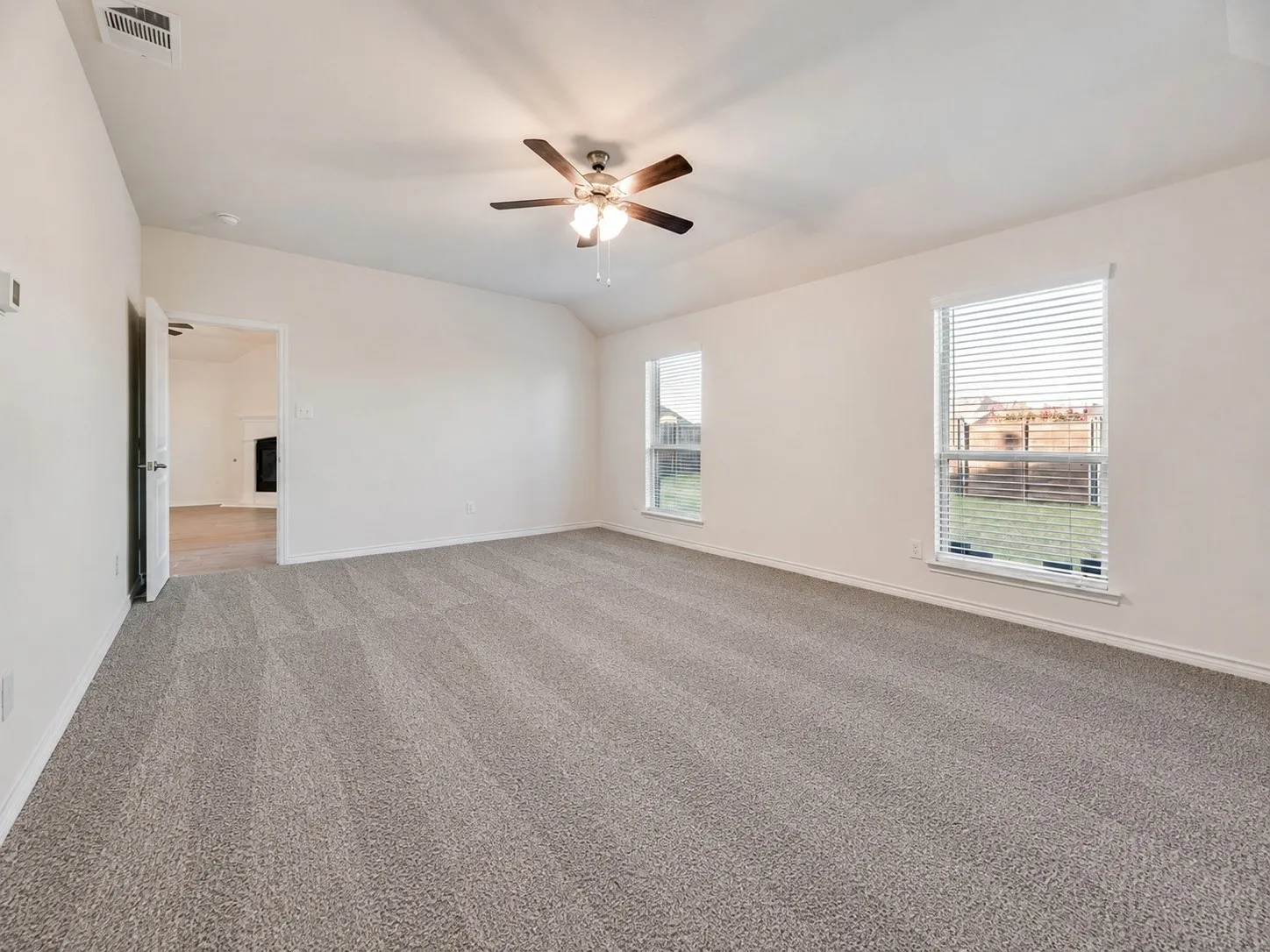 Single Family Residence For Sale in Denton County , 3206 Catoosa Lane, Aubrey, Texas 76227, 4 Bedroom, 2 Bathroom, 2 Garage spaces, 1,887 Sqft, built in 2022, mls#21354228, Real Estate Agent in Aubrey, Homes For Sale in Denton county, Homes For Sale in Aubrey, Realtor in Aubrey Texas, Real Estate Brokerage Independent Realty Texas, Luminita Cordes Realtor