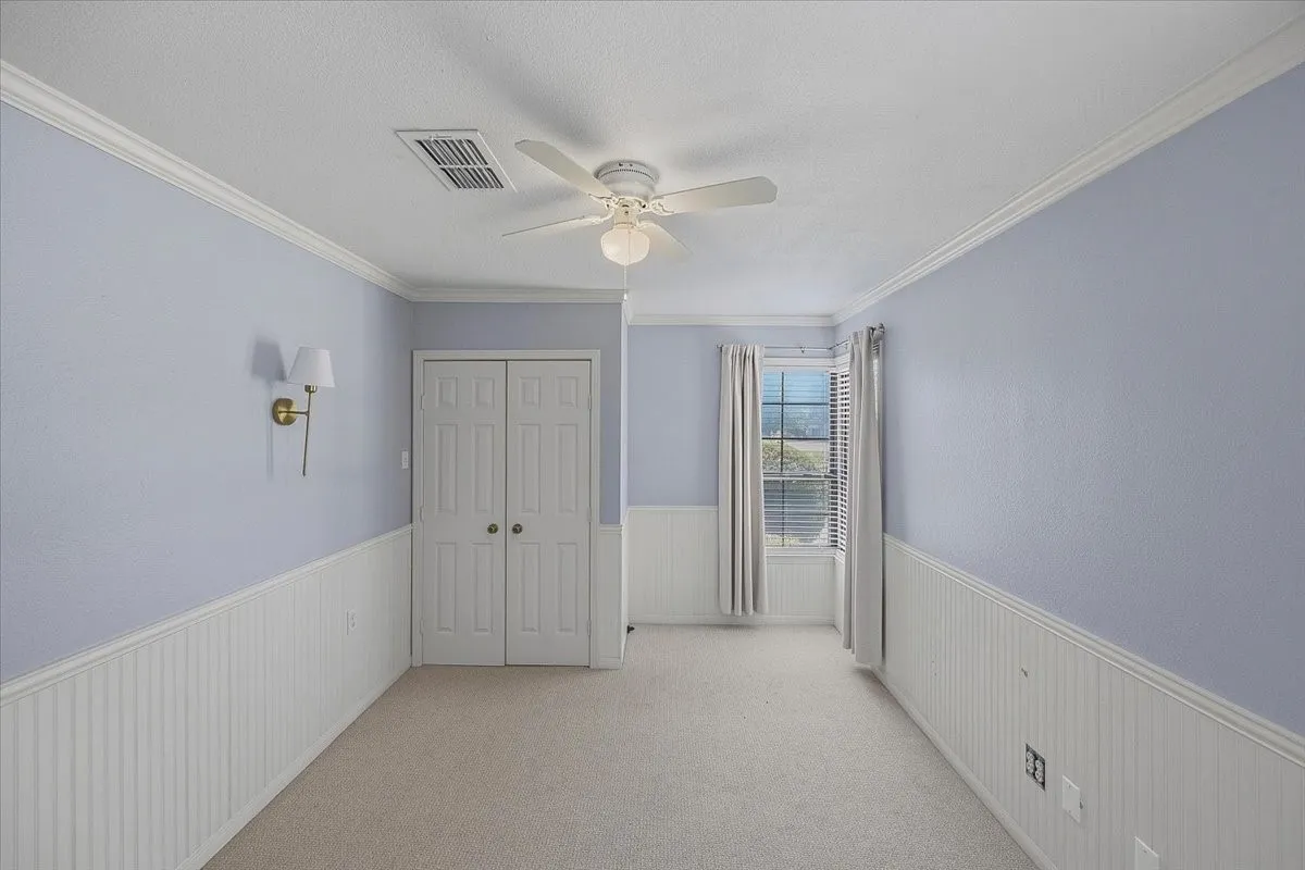 Single Family Residence For Sale in Tarrant County , 3808 Trail Lake Drive, Fort Worth, Texas 76109, 3 Bedroom, 2 Bathroom, Garage spaces, 1,808 Sqft, built in 1948, mls#21358690, Real Estate Agent in Fort Worth, Homes For Sale in Tarrant county, Homes For Sale in Fort Worth, Realtor in Fort Worth Texas, Real Estate Brokerage Independent Realty Texas, Luminita Cordes Realtor