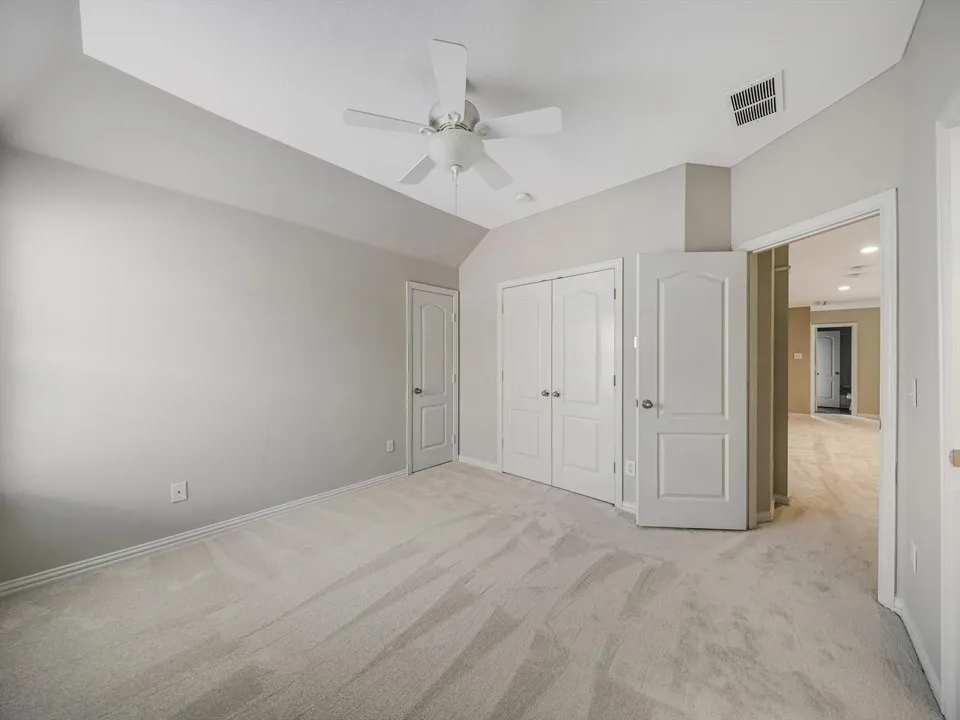 Single Family Residence For Sale in Denton County , 7934 Bishop Drive, Frisco, Texas 75036, 4 Bedroom, 4 Bathroom, 2 Garage spaces, 3,600 Sqft, built in 2005, mls#21352427, Real Estate Agent in Frisco, Homes For Sale in Denton county, Homes For Sale in Frisco, Realtor in Frisco Texas, Real Estate Brokerage Independent Realty Texas, Luminita Cordes Realtor