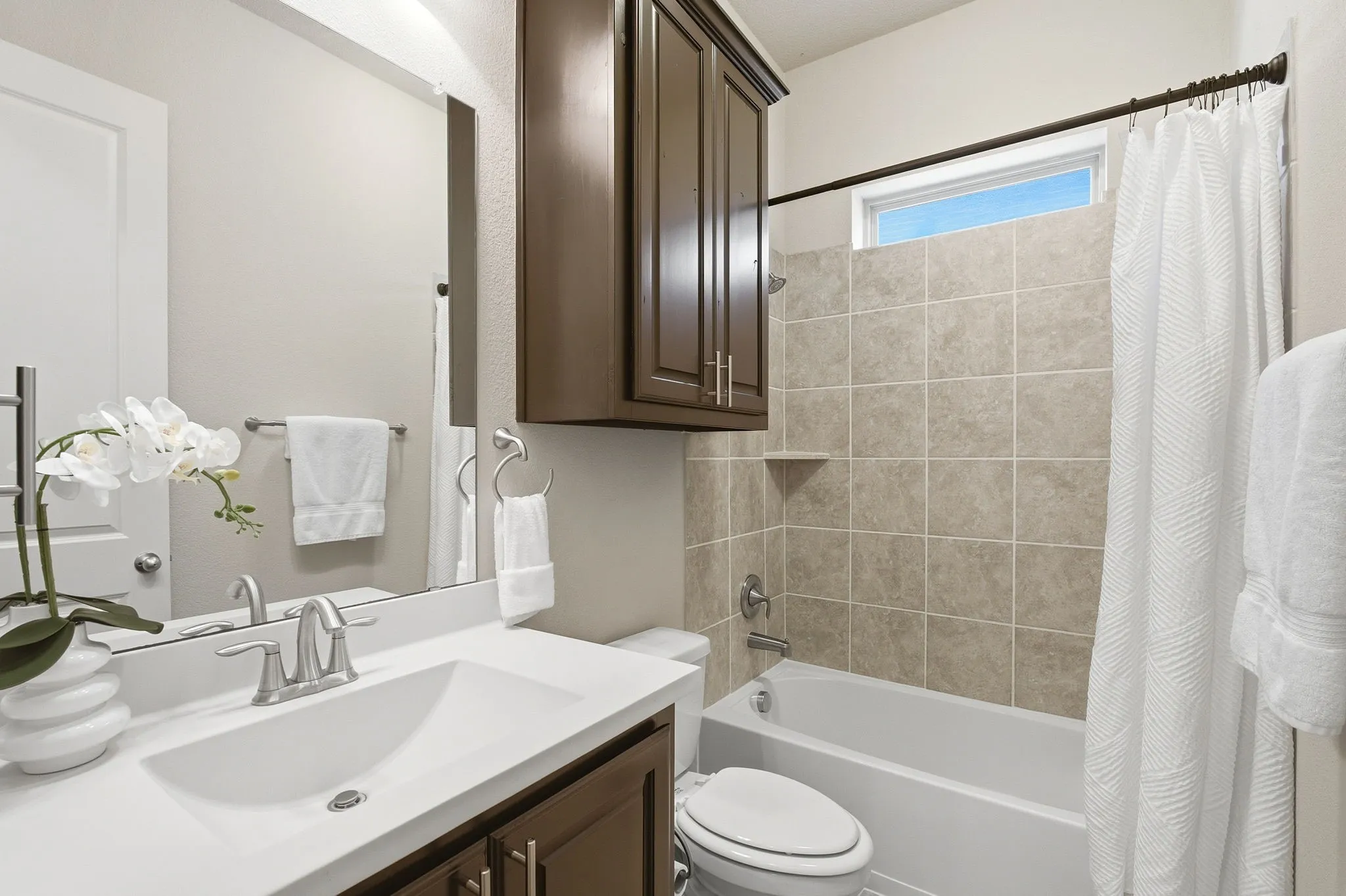 Single Family Residence For Sale in Collin County , 1208 Caliche Trail, Allen, Texas 75013, 4 Bedroom, 3 Bathroom, 2 Garage spaces, 2,840 Sqft, built in 2014, mls#21353525, Real Estate Agent in Allen, Homes For Sale in Collin county, Homes For Sale in Allen, Realtor in Allen Texas, Real Estate Brokerage Independent Realty Texas, Luminita Cordes Realtor