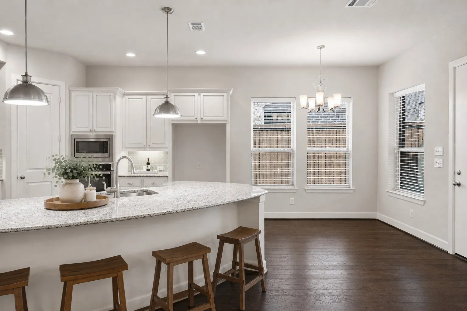 Single Family Residence For Sale in Collin County , 1208 Caliche Trail, Allen, Texas 75013, 4 Bedroom, 3 Bathroom, 2 Garage spaces, 2,840 Sqft, built in 2014, mls#21353525, Real Estate Agent in Allen, Homes For Sale in Collin county, Homes For Sale in Allen, Realtor in Allen Texas, Real Estate Brokerage Independent Realty Texas, Luminita Cordes Realtor