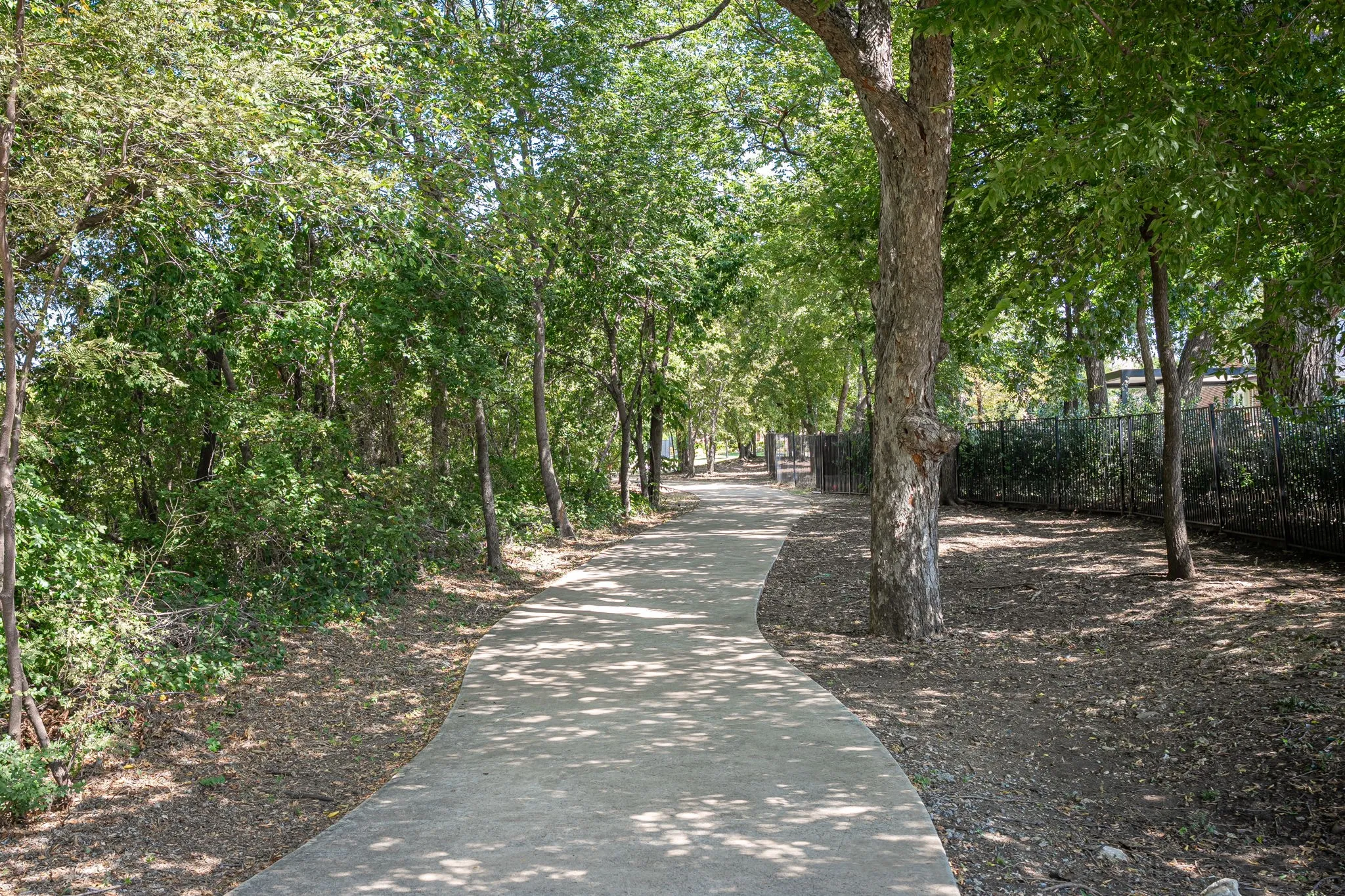 Single Family Residence For Sale in Collin County , 1208 Caliche Trail, Allen, Texas 75013, 4 Bedroom, 3 Bathroom, 2 Garage spaces, 2,840 Sqft, built in 2014, mls#21353525, Real Estate Agent in Allen, Homes For Sale in Collin county, Homes For Sale in Allen, Realtor in Allen Texas, Real Estate Brokerage Independent Realty Texas, Luminita Cordes Realtor