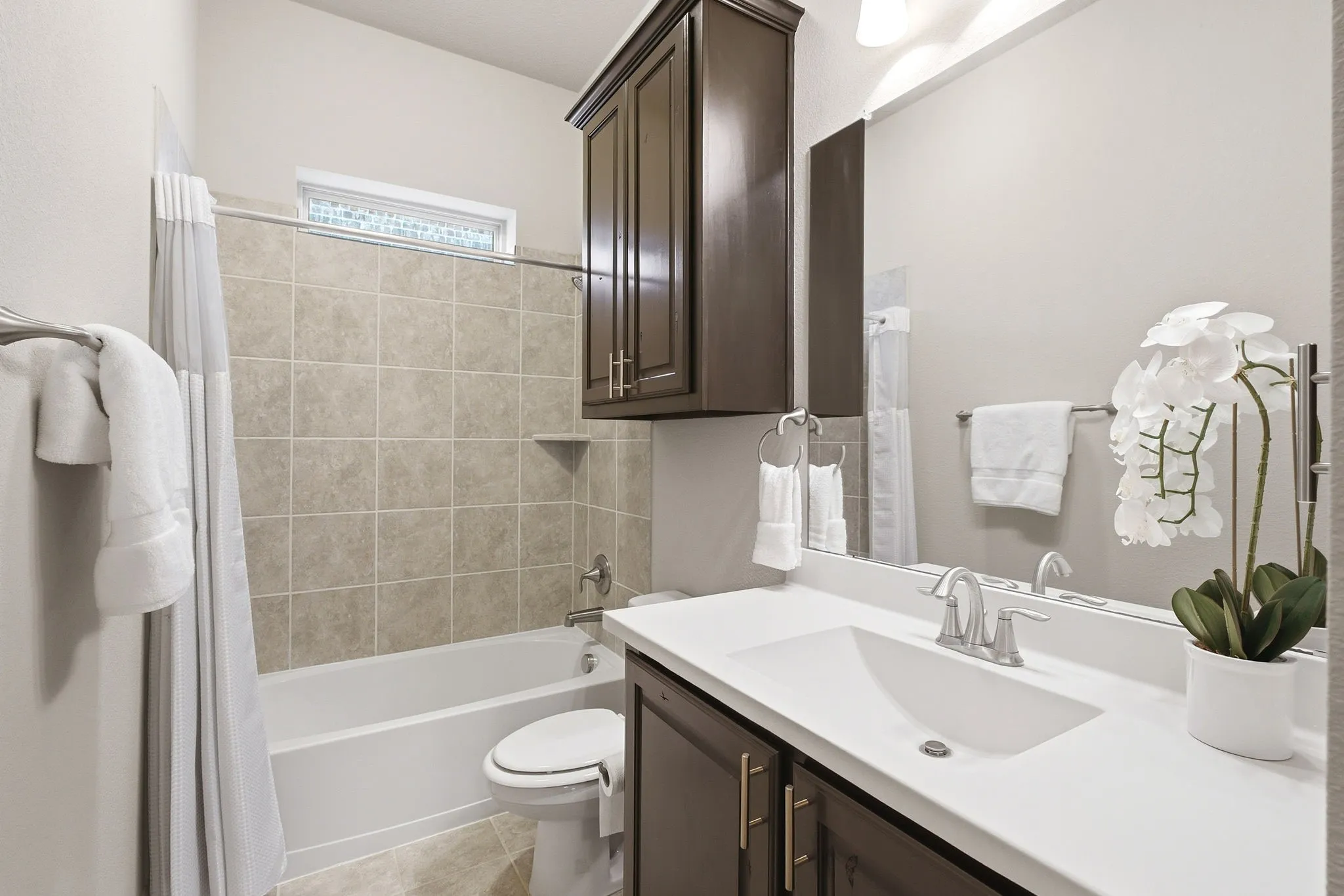 Single Family Residence For Sale in Collin County , 1208 Caliche Trail, Allen, Texas 75013, 4 Bedroom, 3 Bathroom, 2 Garage spaces, 2,840 Sqft, built in 2014, mls#21353525, Real Estate Agent in Allen, Homes For Sale in Collin county, Homes For Sale in Allen, Realtor in Allen Texas, Real Estate Brokerage Independent Realty Texas, Luminita Cordes Realtor