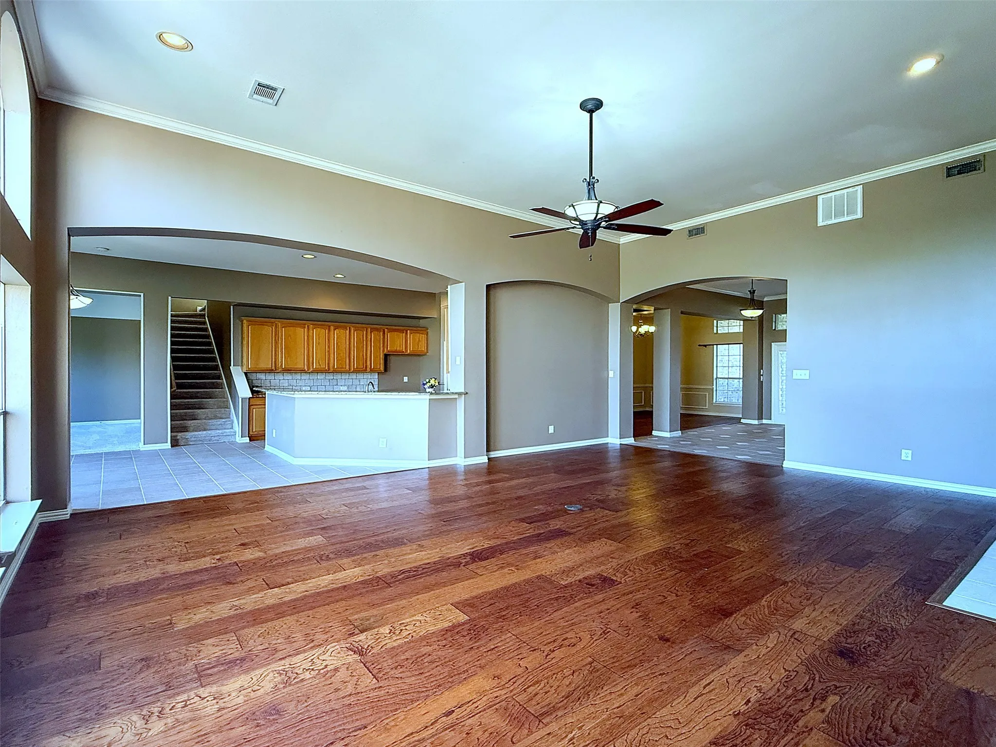 Single Family Residence For Sale in Denton County , 7517 Rodeo Drive, Denton, Texas 76208, 4 Bedroom, 5 Bathroom, 3 Garage spaces, 3,473 Sqft, built in 2000, mls#21358490, Real Estate Agent in Denton, Homes For Sale in Denton county, Homes For Sale in Denton, Realtor in Denton Texas, Real Estate Brokerage Independent Realty Texas, Luminita Cordes Realtor