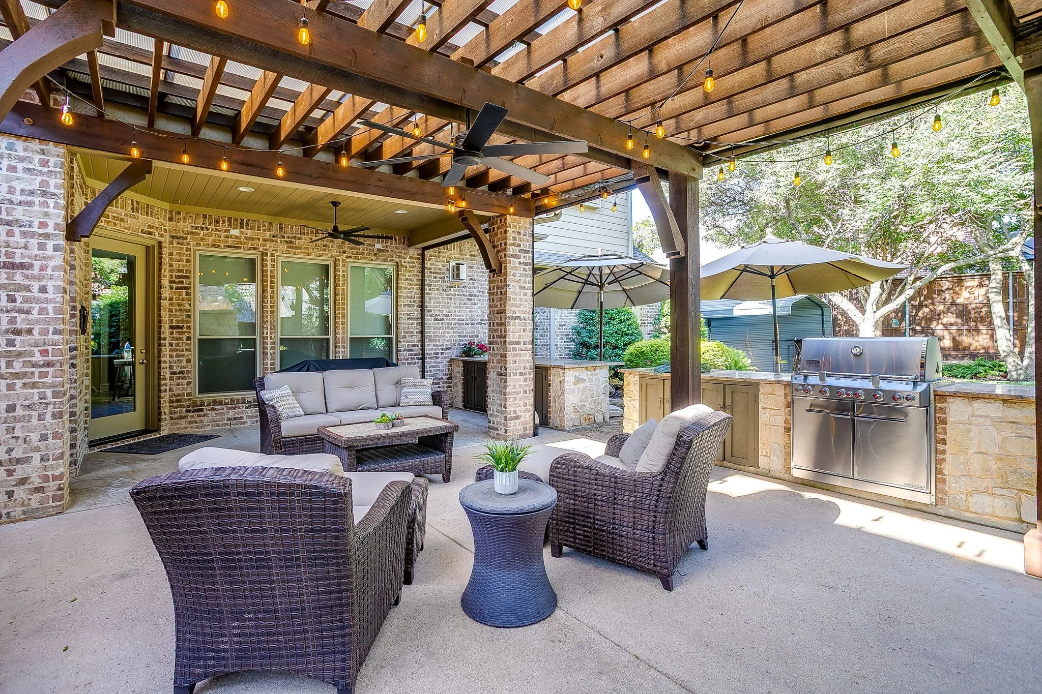 Single Family Residence For Sale in Tarrant County , 1413 Cherry Blush Court, Keller, Texas 76248, 5 Bedroom, 4 Bathroom, 3 Garage spaces, 4,483 Sqft, built in 2004, mls#21357906, Real Estate Agent in Keller, Homes For Sale in Tarrant county, Homes For Sale in Keller, Realtor in Keller Texas, Real Estate Brokerage Independent Realty Texas, Luminita Cordes Realtor