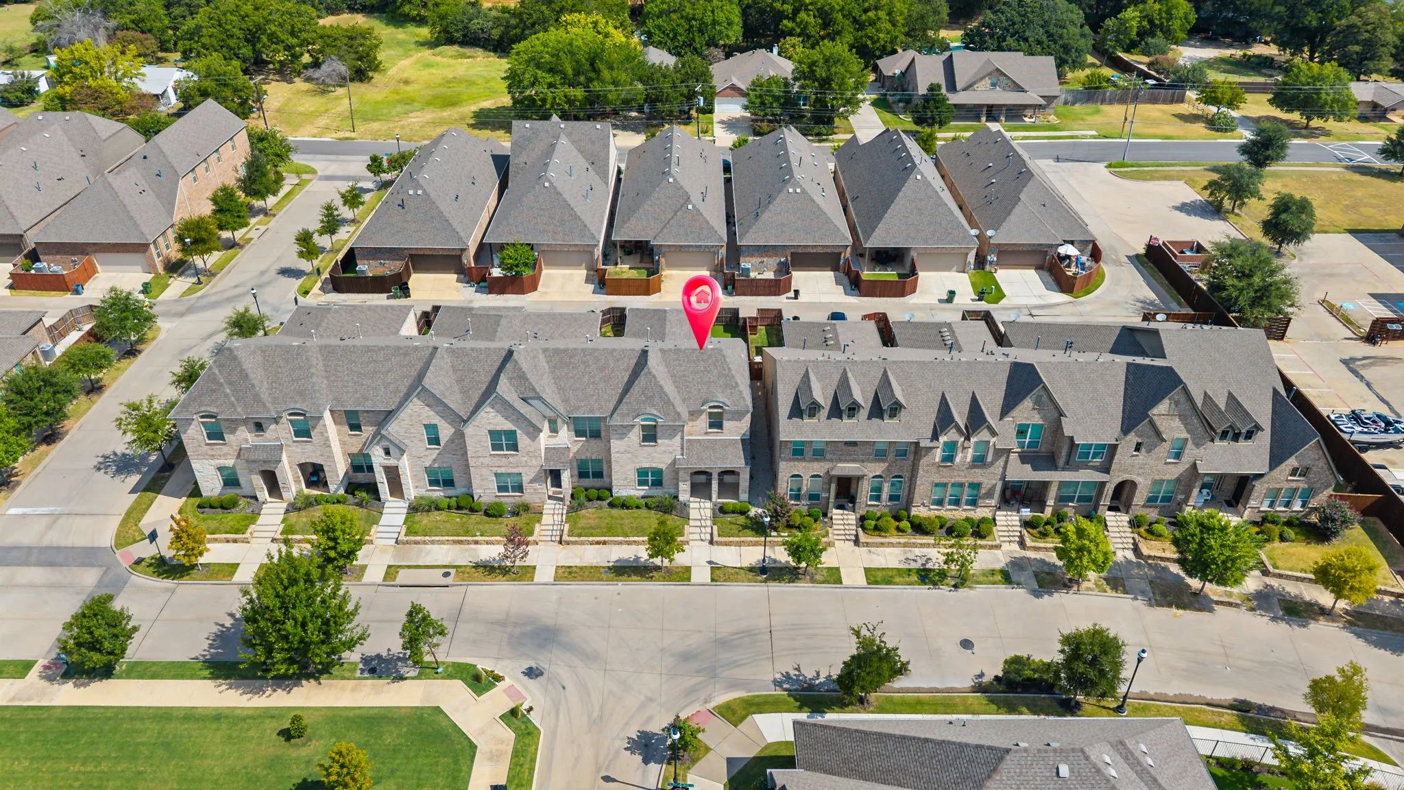 Townhouse For Sale in Tarrant County , 8313 Cotton Belt Lane, North Richland Hills, Texas 76182, 3 Bedroom, 3 Bathroom, 2 Garage spaces, 1,888 Sqft, built in 2019, mls#21355021, Real Estate Agent in North Richland Hills, Homes For Sale in Tarrant county, Homes For Sale in North Richland Hills, Realtor in North Richland Hills Texas, Real Estate Brokerage Independent Realty Texas, Luminita Cordes Realtor