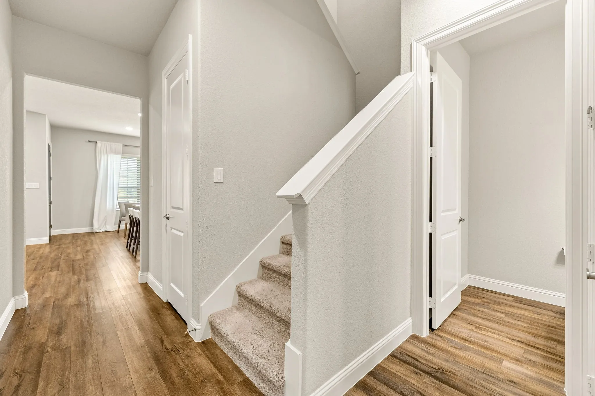 Townhouse For Sale in Tarrant County , 8313 Cotton Belt Lane, North Richland Hills, Texas 76182, 3 Bedroom, 3 Bathroom, 2 Garage spaces, 1,888 Sqft, built in 2019, mls#21355021, Real Estate Agent in North Richland Hills, Homes For Sale in Tarrant county, Homes For Sale in North Richland Hills, Realtor in North Richland Hills Texas, Real Estate Brokerage Independent Realty Texas, Luminita Cordes Realtor