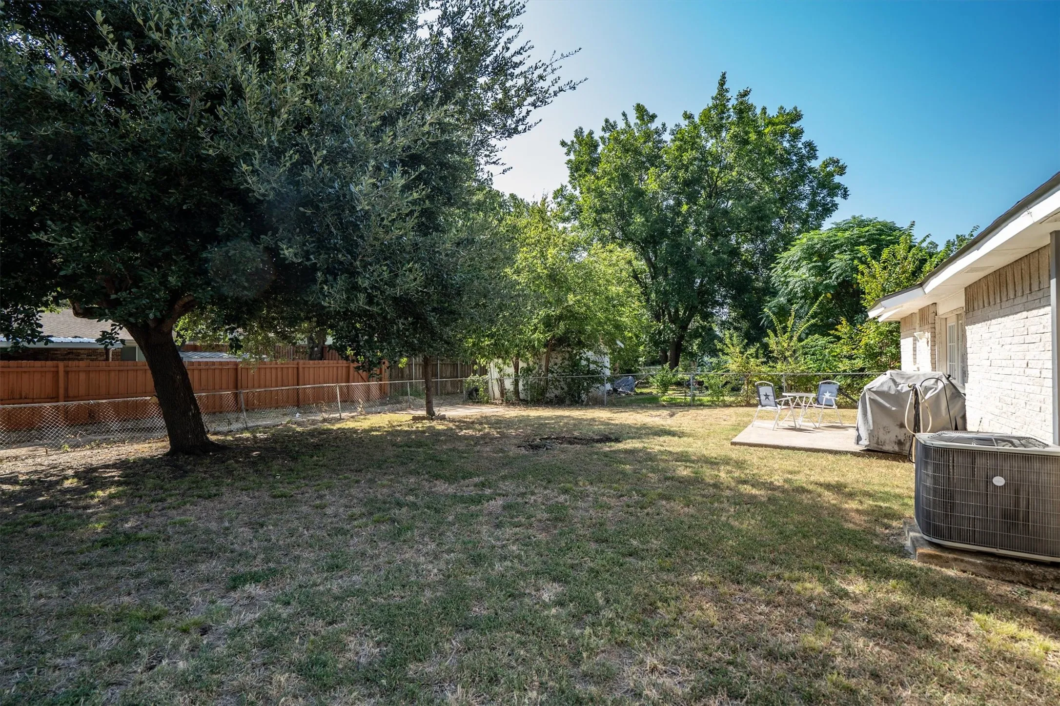 Lots of room for play or garden.