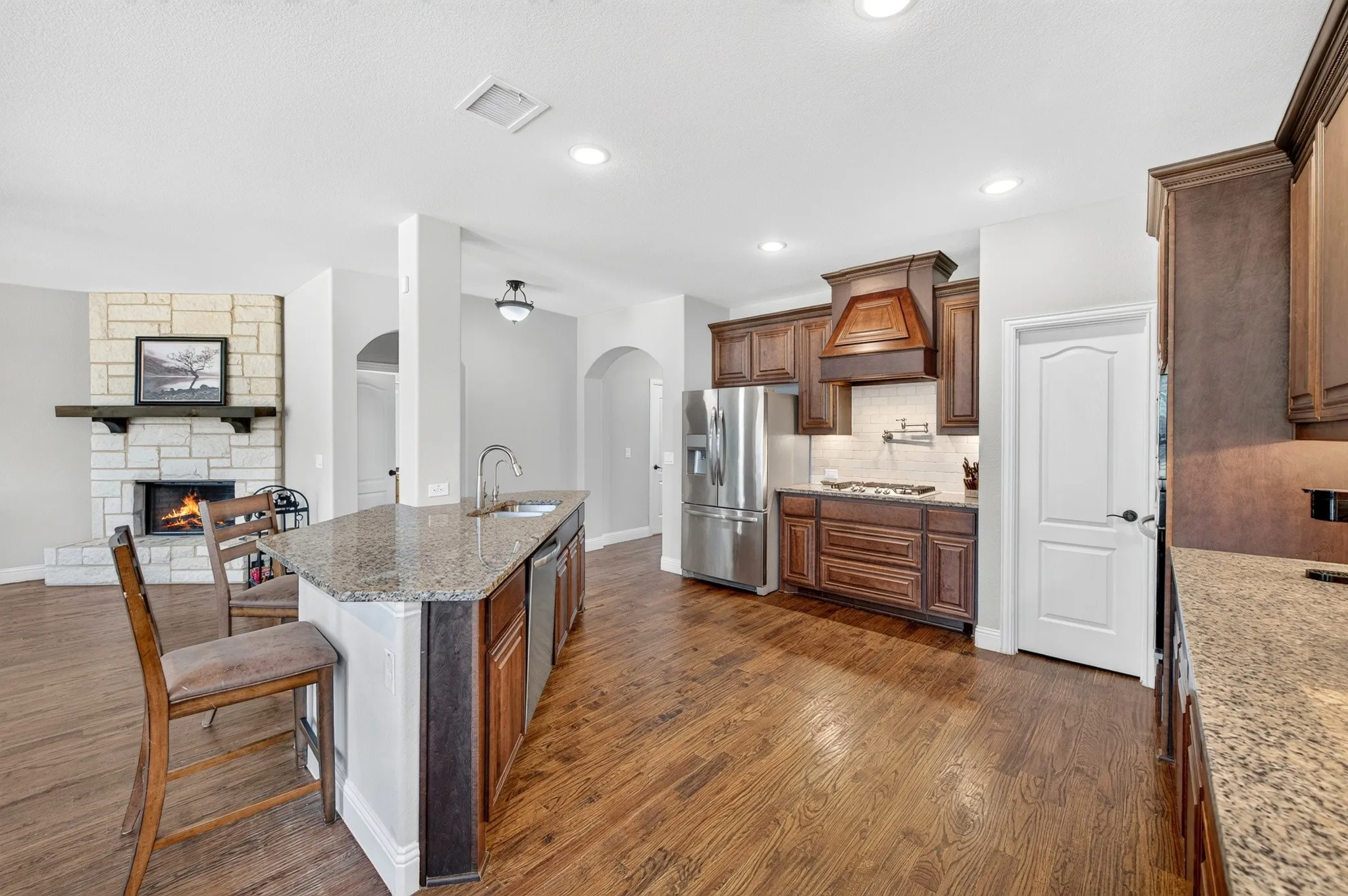 Single Family Residence For Sale in Collin County , 3609 Red Deer Lane, Melissa, Texas 75454, 4 Bedroom, 3 Bathroom, 3 Garage spaces, 3,020 Sqft, built in 2020, mls#21357339, Real Estate Agent in Melissa, Homes For Sale in Collin county, Homes For Sale in Melissa, Realtor in Melissa Texas, Real Estate Brokerage Independent Realty Texas, Luminita Cordes Realtor