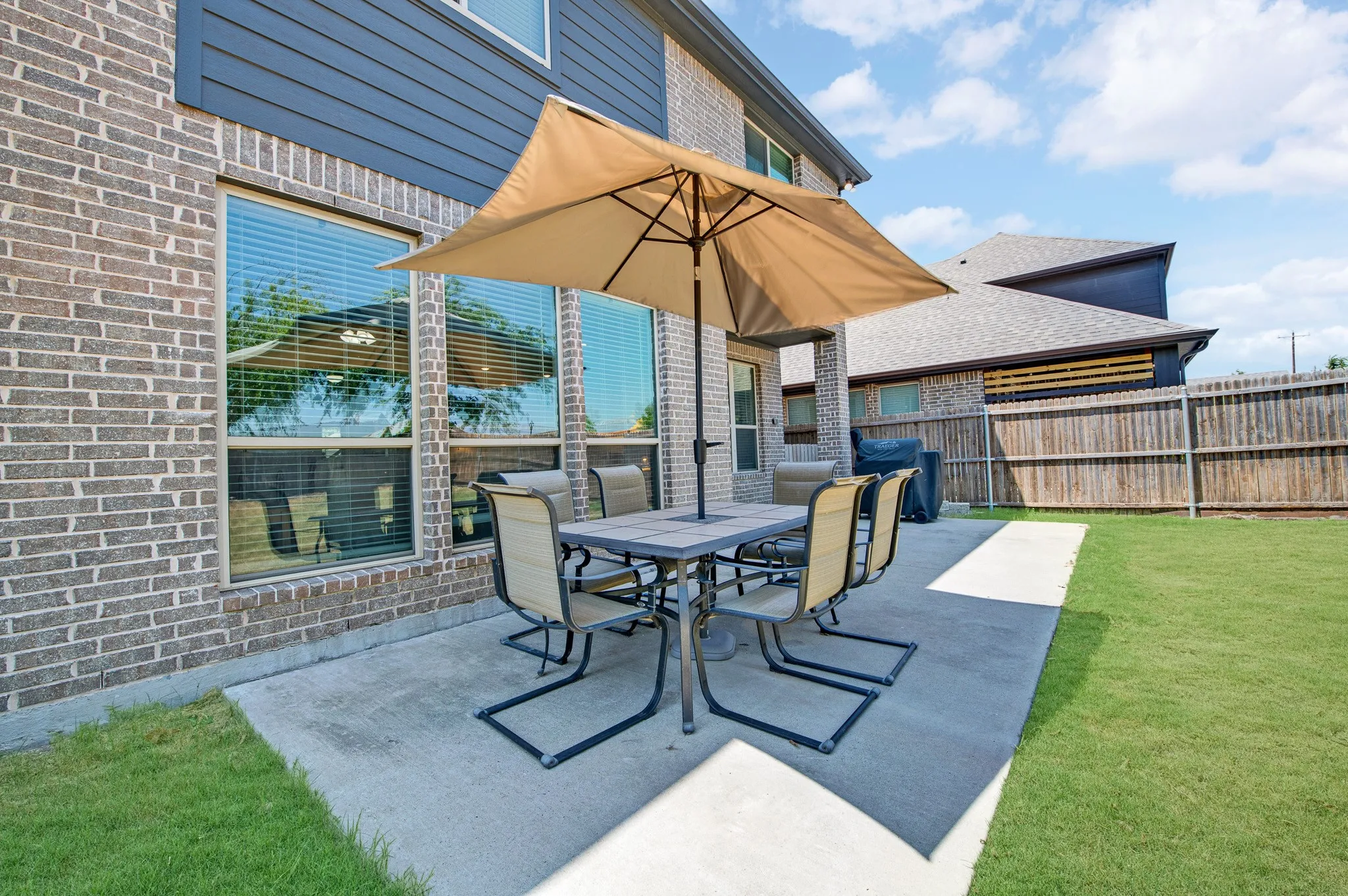 Single Family Residence For Sale in Collin County , 3609 Red Deer Lane, Melissa, Texas 75454, 4 Bedroom, 3 Bathroom, 3 Garage spaces, 3,020 Sqft, built in 2020, mls#21357339, Real Estate Agent in Melissa, Homes For Sale in Collin county, Homes For Sale in Melissa, Realtor in Melissa Texas, Real Estate Brokerage Independent Realty Texas, Luminita Cordes Realtor