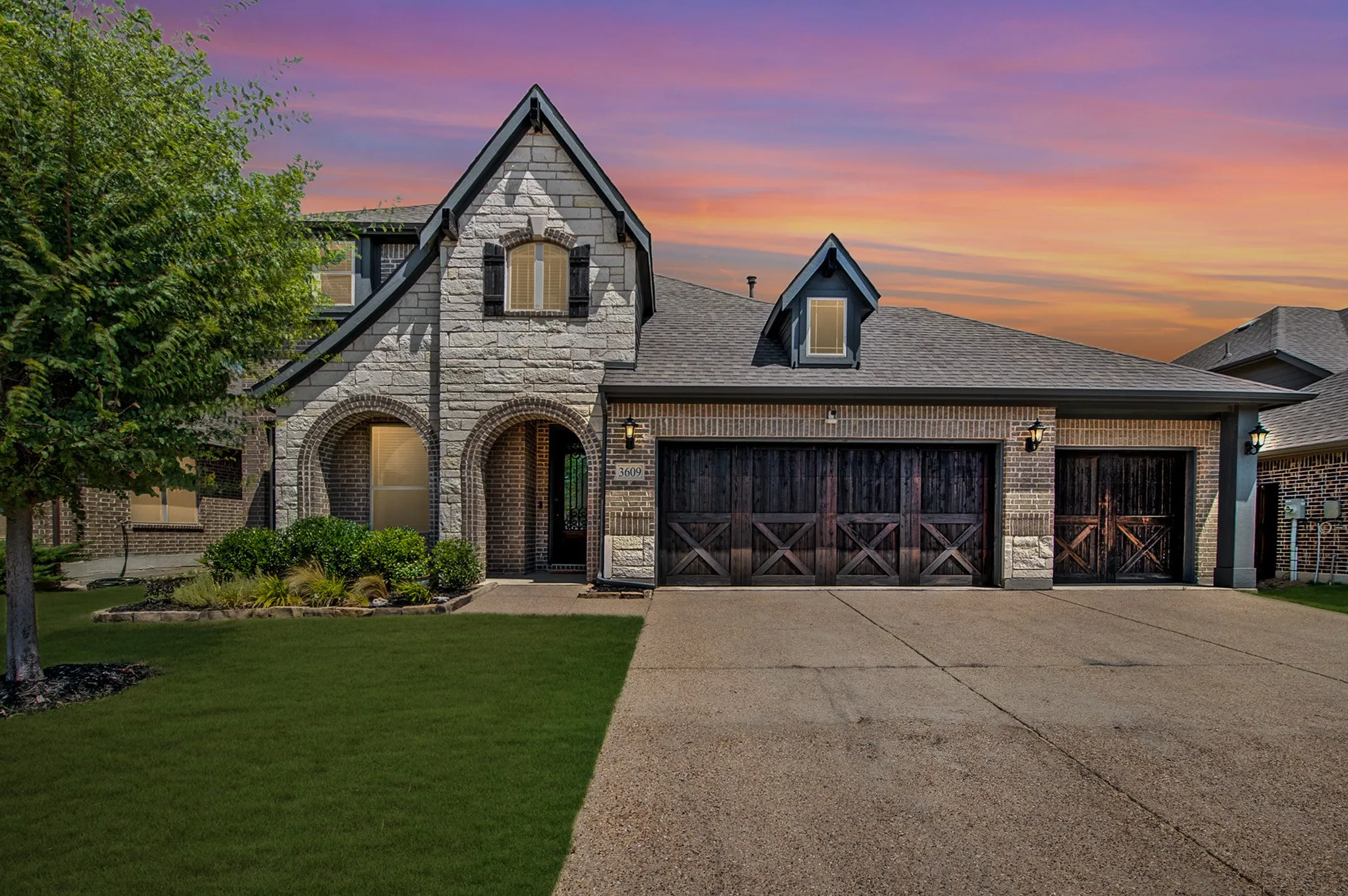 Single Family Residence For Sale in Collin County , 3609 Red Deer Lane, Melissa, Texas 75454, 4 Bedroom, 3 Bathroom, 3 Garage spaces, 3,020 Sqft, built in 2020, mls#21357339, Real Estate Agent in Melissa, Homes For Sale in Collin county, Homes For Sale in Melissa, Realtor in Melissa Texas, Real Estate Brokerage Independent Realty Texas, Luminita Cordes Realtor