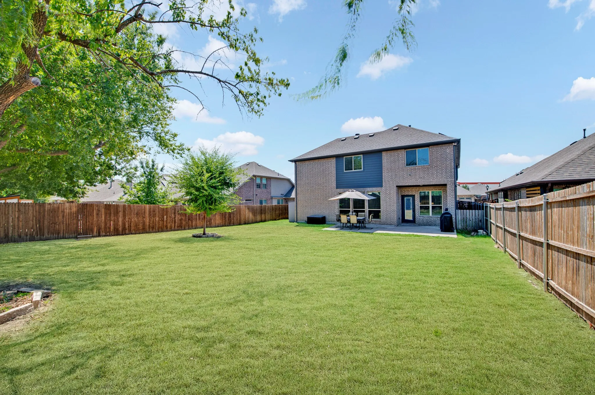 Single Family Residence For Sale in Collin County , 3609 Red Deer Lane, Melissa, Texas 75454, 4 Bedroom, 3 Bathroom, 3 Garage spaces, 3,020 Sqft, built in 2020, mls#21357339, Real Estate Agent in Melissa, Homes For Sale in Collin county, Homes For Sale in Melissa, Realtor in Melissa Texas, Real Estate Brokerage Independent Realty Texas, Luminita Cordes Realtor