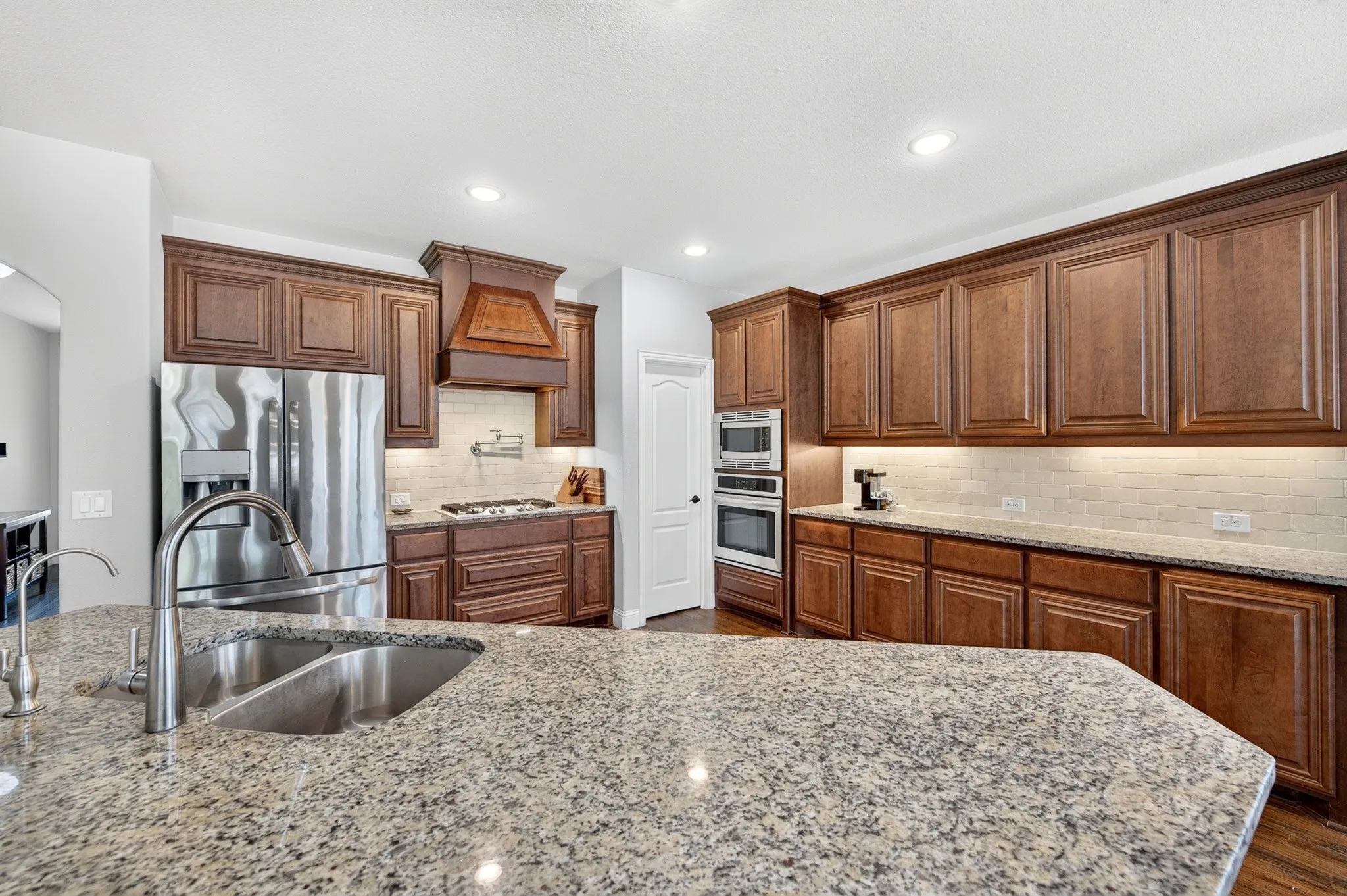 Single Family Residence For Sale in Collin County , 3609 Red Deer Lane, Melissa, Texas 75454, 4 Bedroom, 3 Bathroom, 3 Garage spaces, 3,020 Sqft, built in 2020, mls#21357339, Real Estate Agent in Melissa, Homes For Sale in Collin county, Homes For Sale in Melissa, Realtor in Melissa Texas, Real Estate Brokerage Independent Realty Texas, Luminita Cordes Realtor