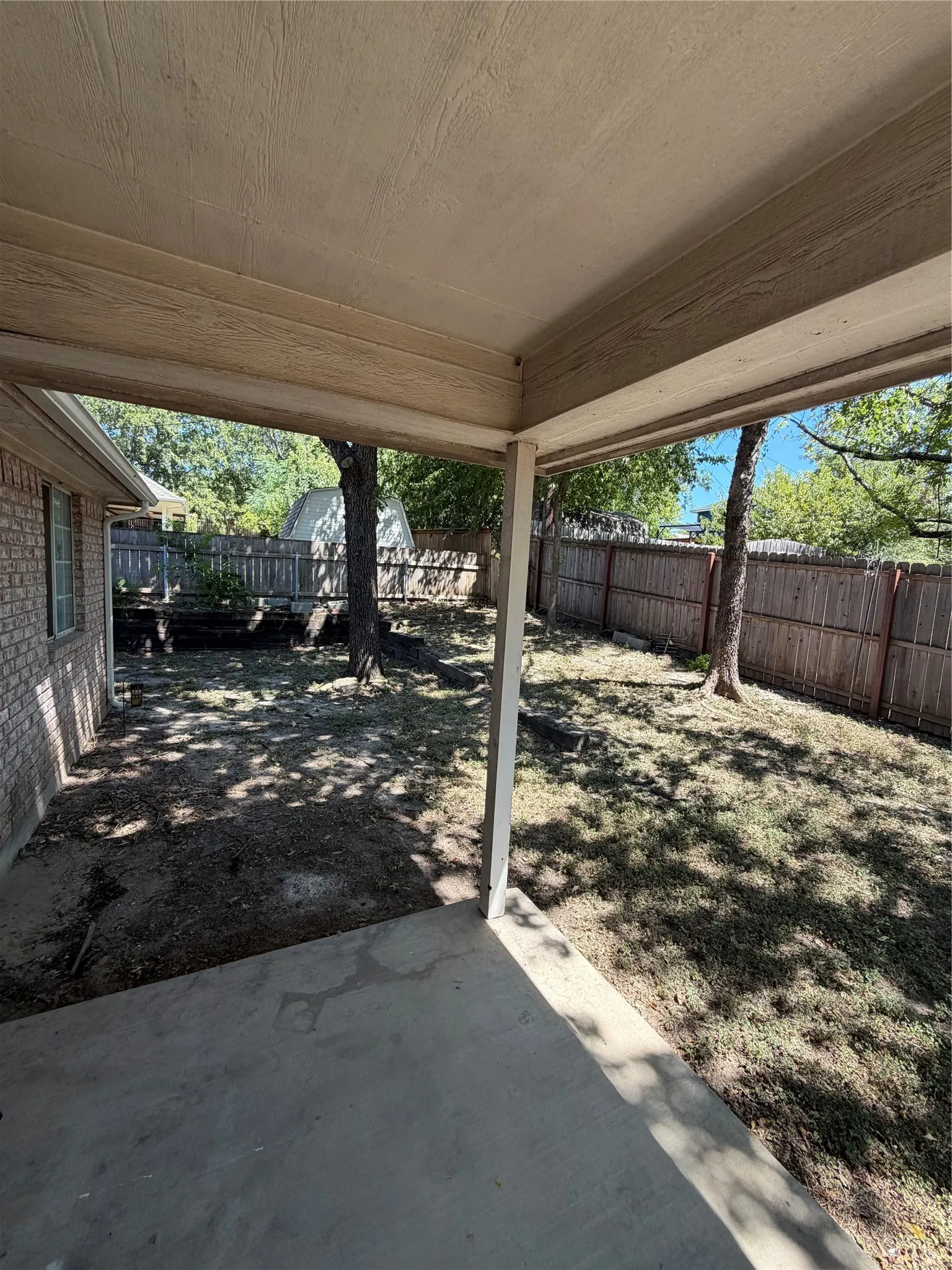 Single Family Residence For Rent in Parker County , 1427 Shadow Run, Weatherford, Texas 76086, 3 Bedroom, 2 Bathroom, 2 Garage spaces, 1,590 Sqft, built in 1996, mls#21359185, Real Estate Agent in Weatherford, Homes For Rent in Parker county, Homes For Rent in Weatherford, Realtor in Weatherford Texas, Real Estate Brokerage Independent Realty Texas, Luminita Cordes Realtor
