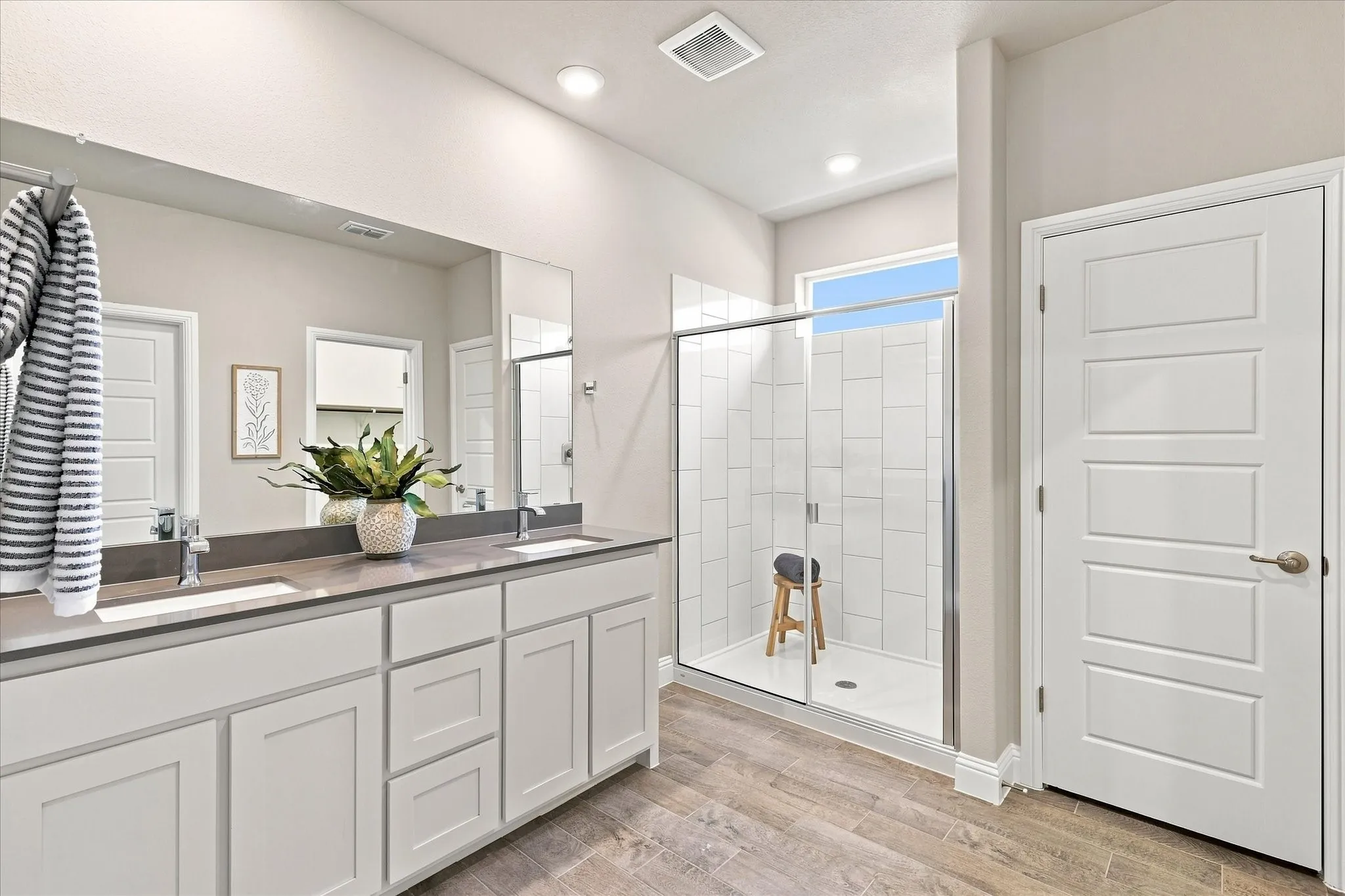 Single Family Residence For Sale in Denton County , 2704 Starling Street, Denton, Texas 76205, 5 Bedroom, 3 Bathroom, 2 Garage spaces, 2,089 Sqft, built in 2025, mls#21359126, Real Estate Agent in Denton, Homes For Sale in Denton county, Homes For Sale in Denton, Realtor in Denton Texas, Real Estate Brokerage Independent Realty Texas, Luminita Cordes Realtor