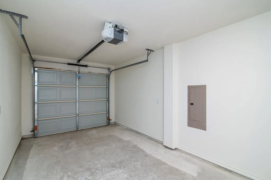 Duplex For Rent in Grayson County , 201 S May Street 1, Whitewright, Texas 75491, 3 Bedroom, 3 Bathroom, 1 Garage spaces, 1,229 Sqft, built in 2022, Price $1,495, mls#21359224, Real Estate Agent in Whitewright, Homes For Rent in Grayson county, Homes For Rent in Whitewright, Realtor in Whitewright Texas, Real Estate Brokerage Independent Realty Texas, Luminita Cordes Realtor