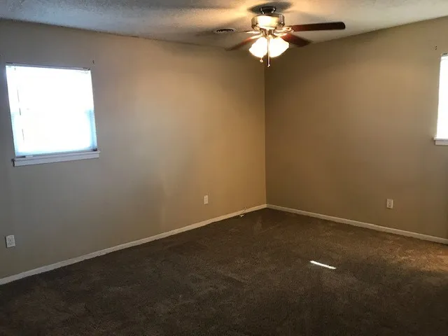 Single Family Residence For Rent in Taylor County , 5234 Burbank Drive, Abilene, Texas 79605, 3 Bedroom, 2 Bathroom, 2 Garage spaces, 1,286 Sqft, built in 1962, mls#21359228, Real Estate Agent in Abilene, Homes For Rent in Taylor county, Homes For Rent in Abilene, Realtor in Abilene Texas, Real Estate Brokerage Independent Realty Texas, Luminita Cordes Realtor
