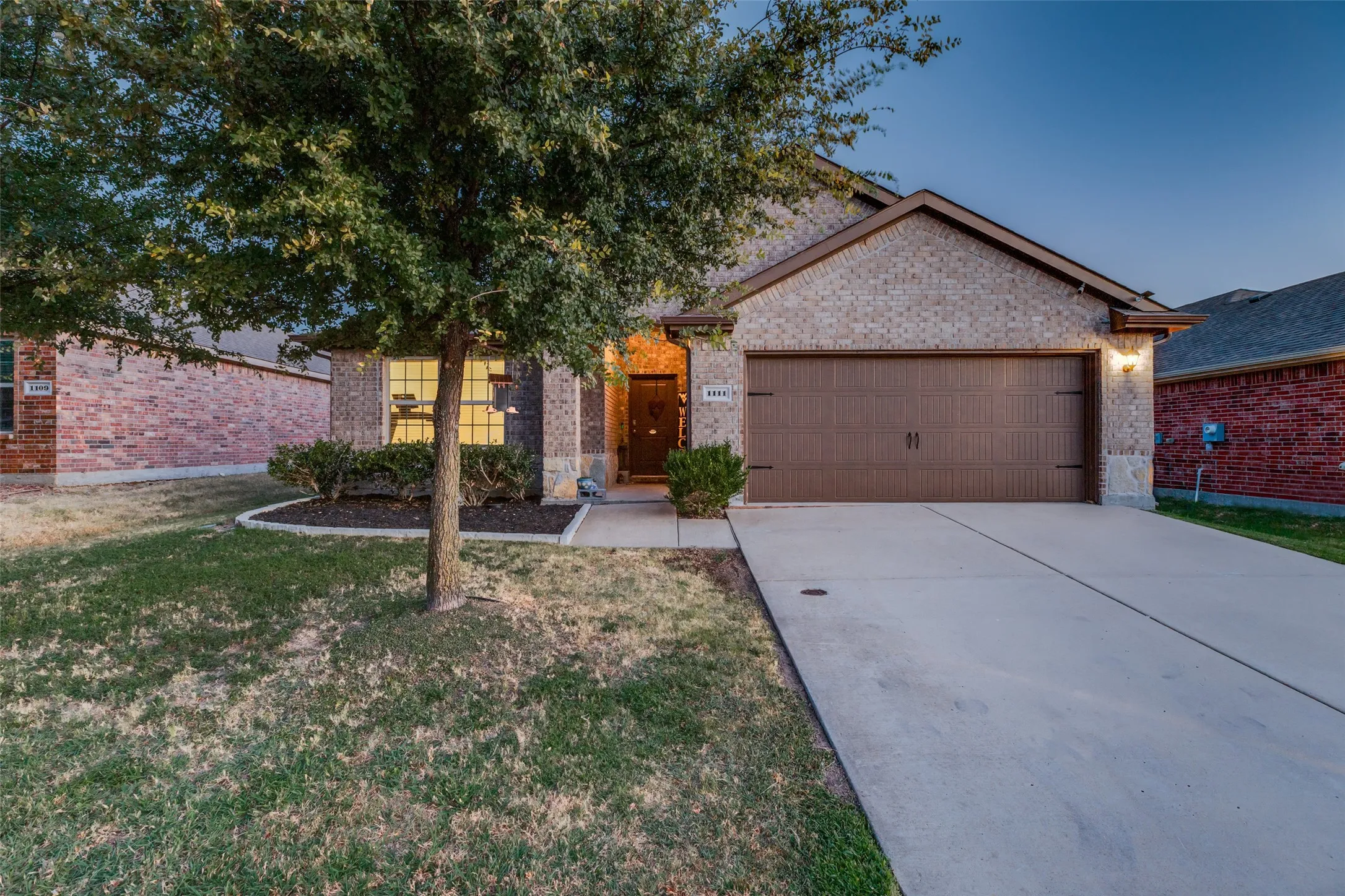 Single Family Residence For Sale in Collin County , 1111 Aquamarine Street, Princeton, Texas 75407, 3 Bedroom, 2 Bathroom, 2 Garage spaces, 1,656 Sqft, built in 2018, mls#21359129, Real Estate Agent in Princeton, Homes For Sale in Collin county, Homes For Sale in Princeton, Realtor in Princeton Texas, Real Estate Brokerage Independent Realty Texas, Luminita Cordes Realtor