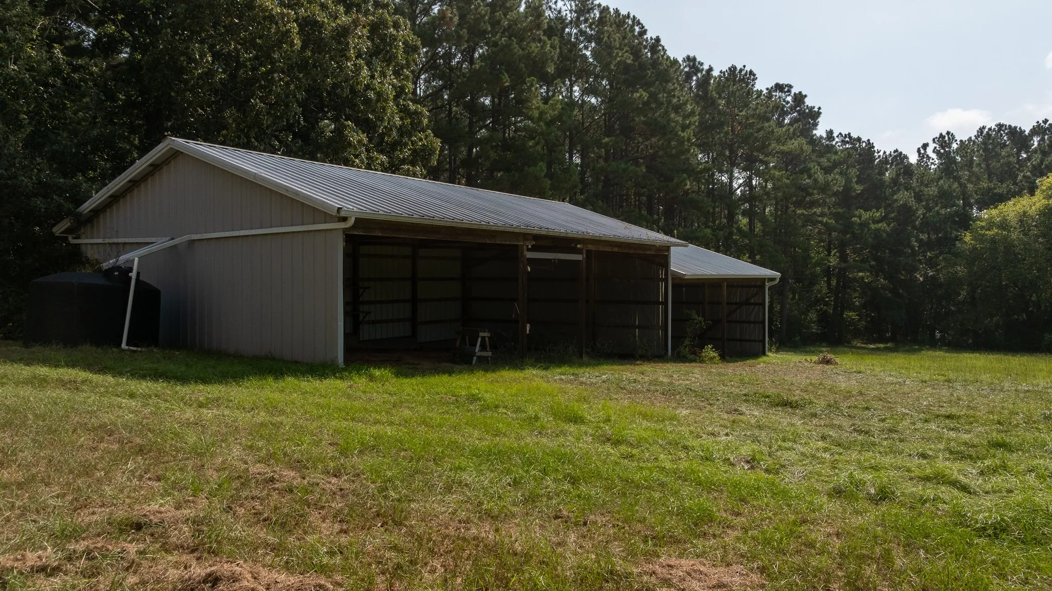 Farm For Sale in Rusk County , TBD Cr 461, Laneville, Texas 75667, 1 Bedroom, 2 Bathroom, 1 Garage spaces, 2,000 Sqft, built in 2009, Price $1,600,000, mls#21337099, Real Estate Agent in Laneville, Homes For Sale in Rusk county, Homes For Sale in Laneville, Realtor in Laneville Texas, Real Estate Brokerage Independent Realty Texas, Luminita Cordes Realtor