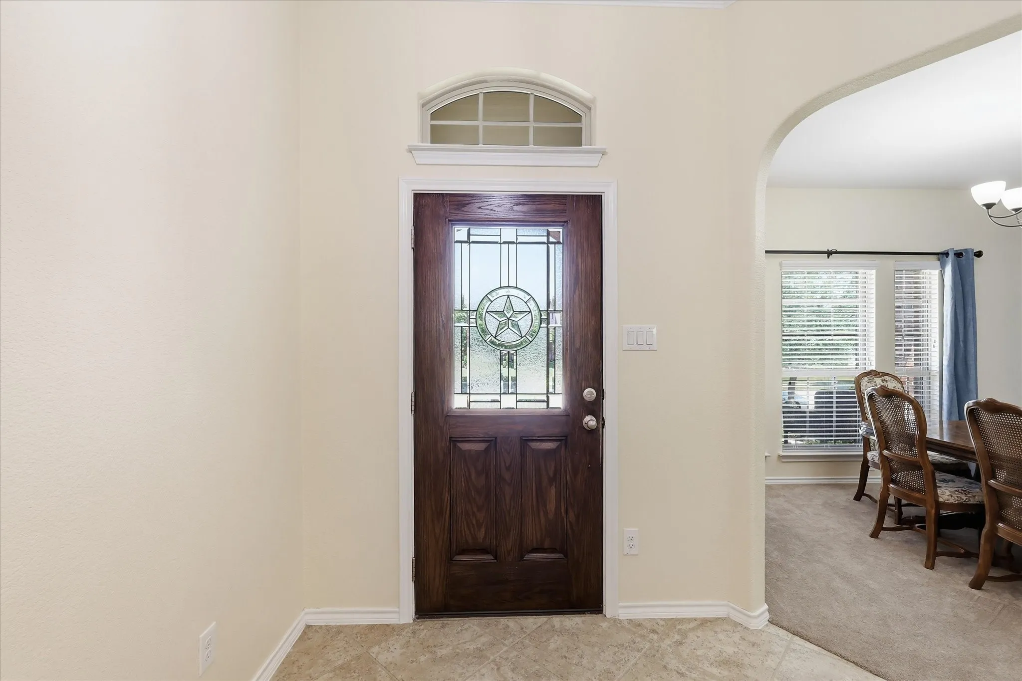 Single Family Residence For Sale in Denton County , 3237 Tamarack Lane, Denton, Texas 76226, 4 Bedroom, 3 Bathroom, 2 Garage spaces, 2,513 Sqft, built in 2015, mls#21354967, Real Estate Agent in Denton, Homes For Sale in Denton county, Homes For Sale in Denton, Realtor in Denton Texas, Real Estate Brokerage Independent Realty Texas, Luminita Cordes Realtor