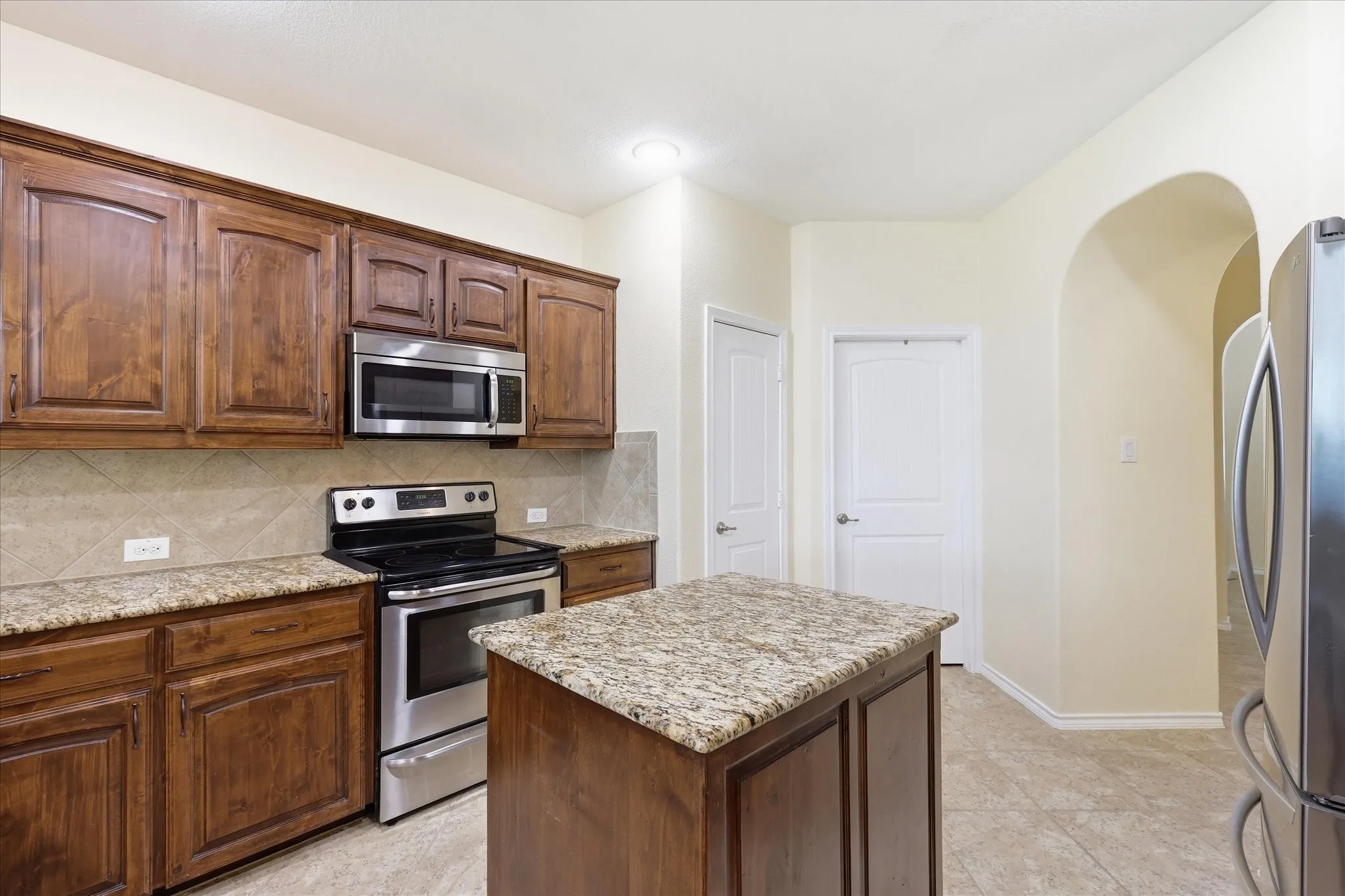 Spacious kitchen with SS appliances