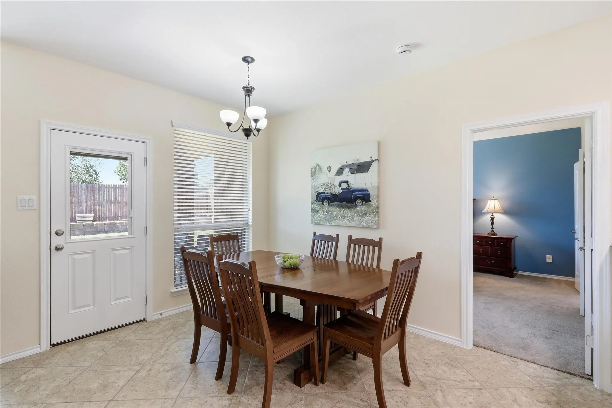 Single Family Residence For Sale in Denton County , 3237 Tamarack Lane, Denton, Texas 76226, 4 Bedroom, 3 Bathroom, 2 Garage spaces, 2,513 Sqft, built in 2015, mls#21354967, Real Estate Agent in Denton, Homes For Sale in Denton county, Homes For Sale in Denton, Realtor in Denton Texas, Real Estate Brokerage Independent Realty Texas, Luminita Cordes Realtor