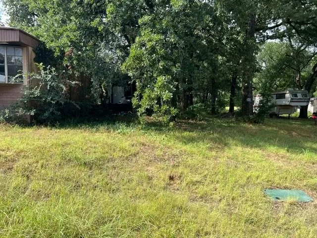Mobile Home For Sale in Tarrant County , 7177 Base Street R, Azle, Texas 76020, 1 Bedroom, 2 Bathroom, Garage spaces, 9,999 Sqft, built in 0, mls#21359149, Real Estate Agent in Azle, Homes For Sale in Tarrant county, Homes For Sale in Azle, Realtor in Azle Texas, Real Estate Brokerage Independent Realty Texas, Luminita Cordes Realtor