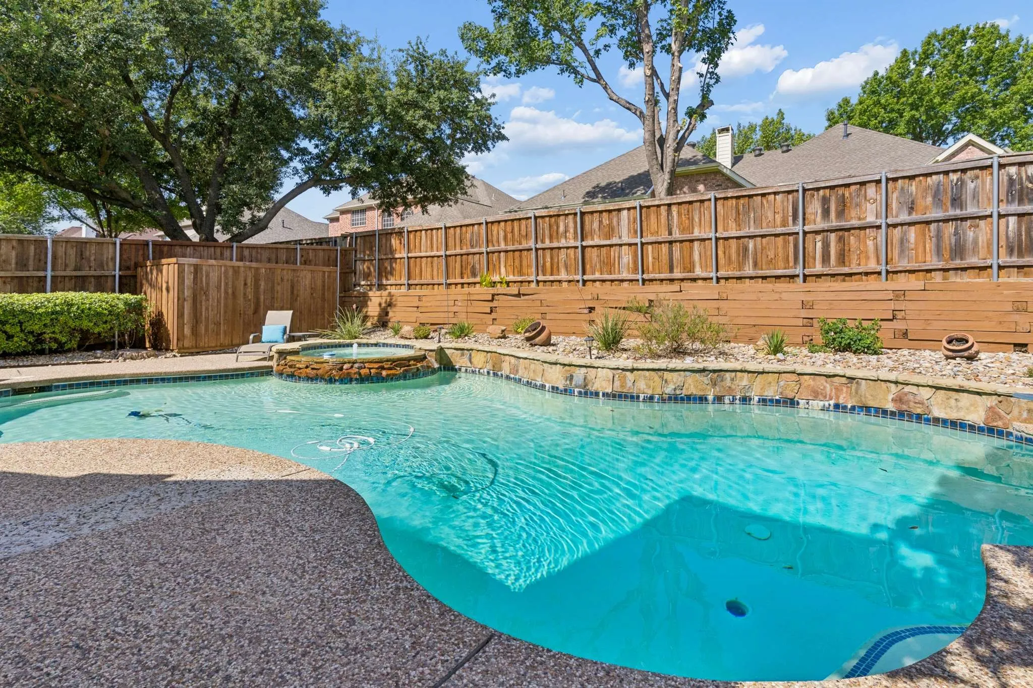 Single Family Residence For Sale in Denton County , 3413 Brightstone Court, Flower Mound, Texas 75022, 4 Bedroom, 3 Bathroom, 2 Garage spaces, 2,491 Sqft, built in 1997, mls#21357195, Real Estate Agent in Flower Mound, Homes For Sale in Denton county, Homes For Sale in Flower Mound, Realtor in Flower Mound Texas, Real Estate Brokerage Independent Realty Texas, Luminita Cordes Realtor