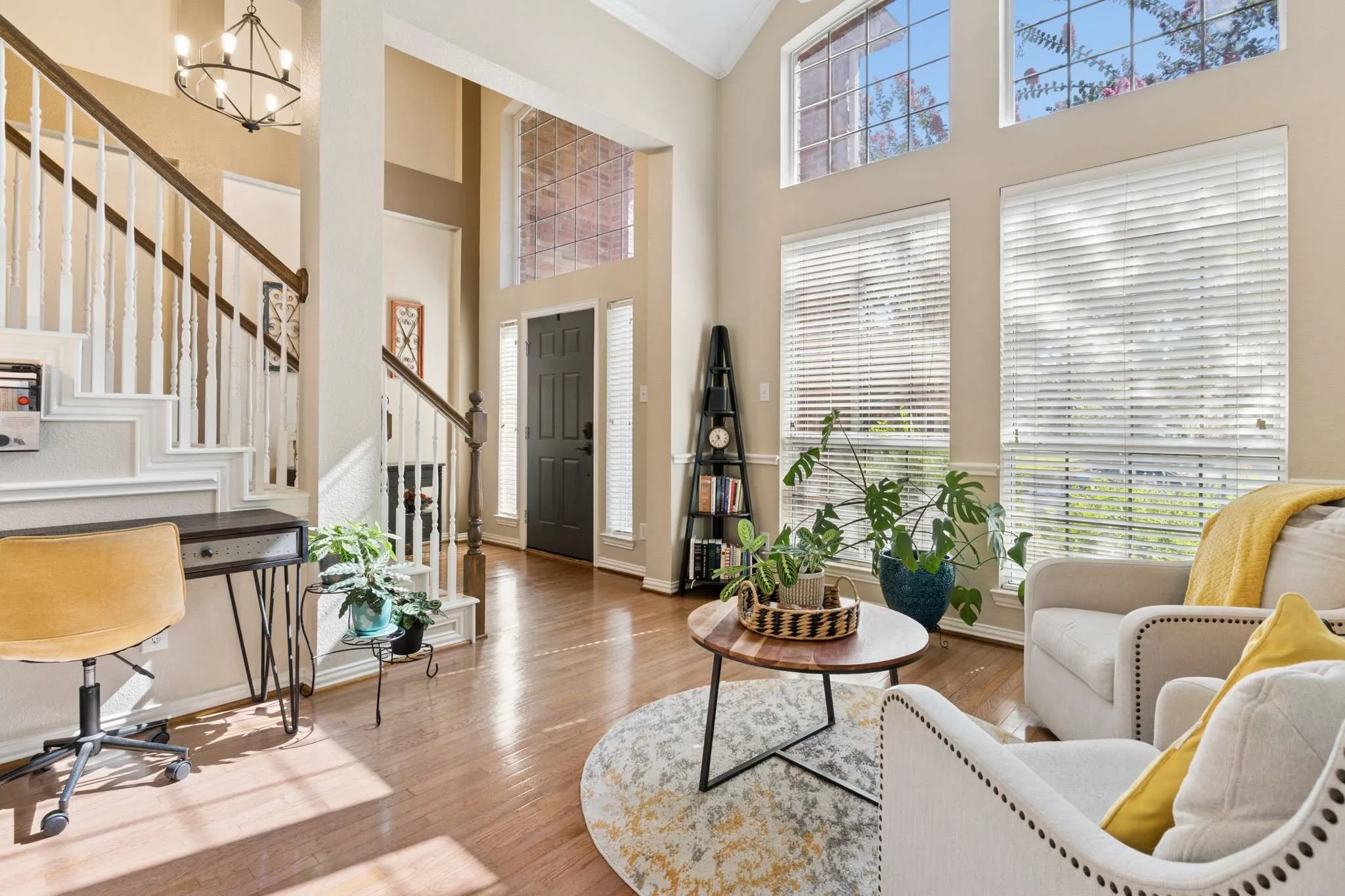 Single Family Residence For Sale in Denton County , 3413 Brightstone Court, Flower Mound, Texas 75022, 4 Bedroom, 3 Bathroom, 2 Garage spaces, 2,491 Sqft, built in 1997, mls#21357195, Real Estate Agent in Flower Mound, Homes For Sale in Denton county, Homes For Sale in Flower Mound, Realtor in Flower Mound Texas, Real Estate Brokerage Independent Realty Texas, Luminita Cordes Realtor