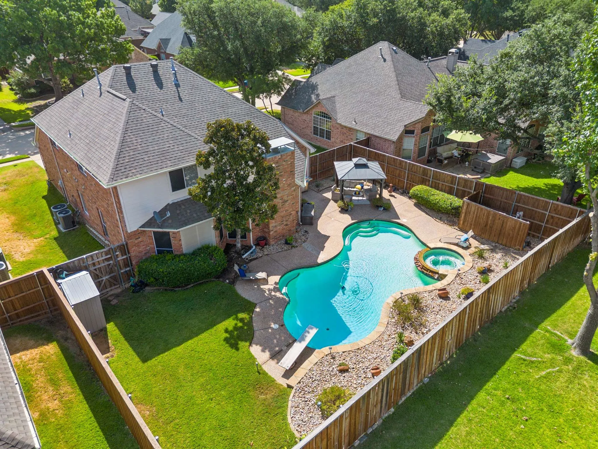 Single Family Residence For Sale in Denton County , 3413 Brightstone Court, Flower Mound, Texas 75022, 4 Bedroom, 3 Bathroom, 2 Garage spaces, 2,491 Sqft, built in 1997, mls#21357195, Real Estate Agent in Flower Mound, Homes For Sale in Denton county, Homes For Sale in Flower Mound, Realtor in Flower Mound Texas, Real Estate Brokerage Independent Realty Texas, Luminita Cordes Realtor