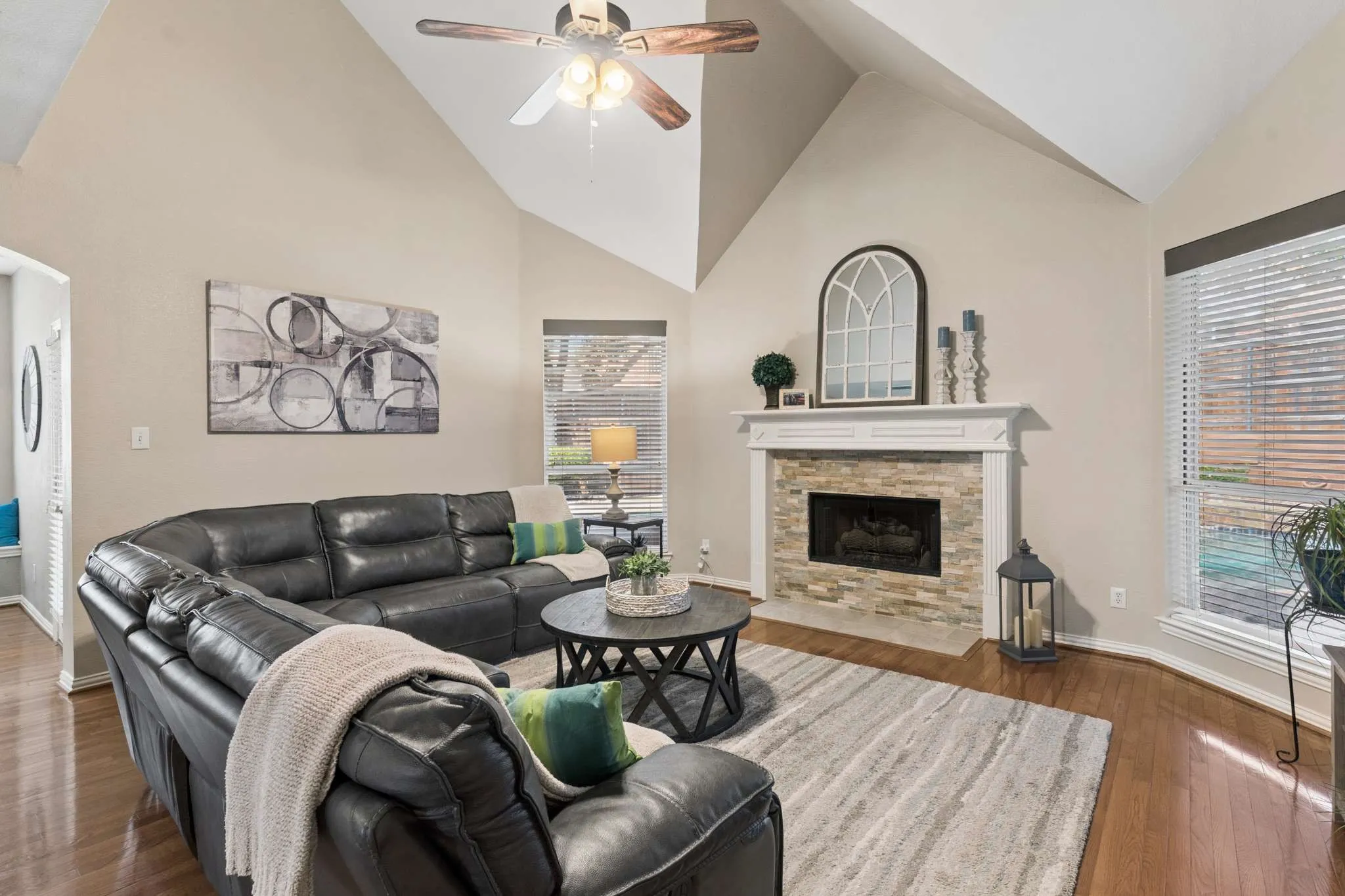 Single Family Residence For Sale in Denton County , 3413 Brightstone Court, Flower Mound, Texas 75022, 4 Bedroom, 3 Bathroom, 2 Garage spaces, 2,491 Sqft, built in 1997, mls#21357195, Real Estate Agent in Flower Mound, Homes For Sale in Denton county, Homes For Sale in Flower Mound, Realtor in Flower Mound Texas, Real Estate Brokerage Independent Realty Texas, Luminita Cordes Realtor