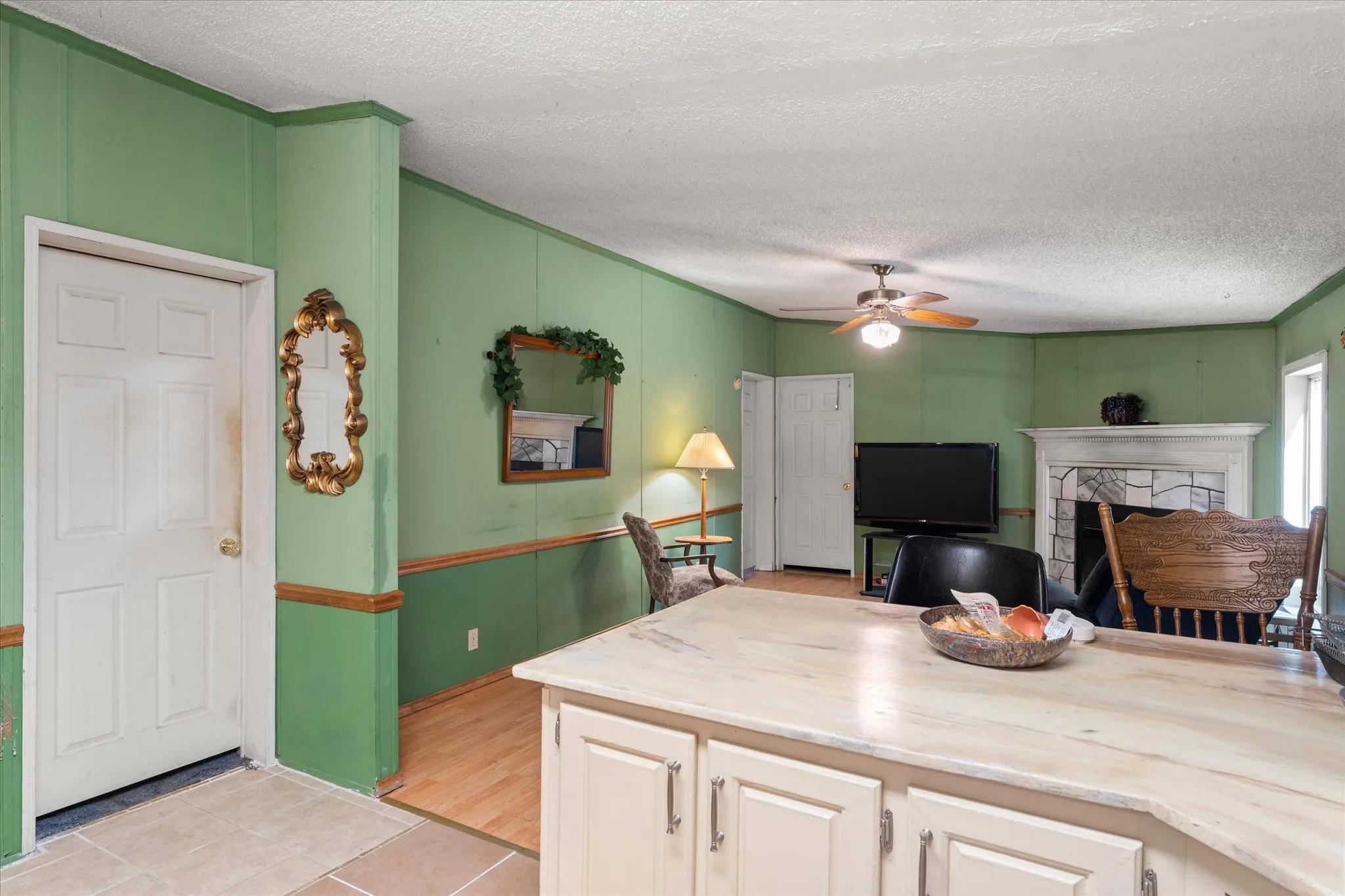 Manufactured Home For Sale in Anderson County , 24709 N US Highway 287, Athens, Texas 75751, 4 Bedroom, 3 Bathroom, Garage spaces, 2,128 Sqft, built in 1993, mls#21359094, Real Estate Agent in Athens, Homes For Sale in Anderson county, Homes For Sale in Athens, Realtor in Athens Texas, Real Estate Brokerage Independent Realty Texas, Luminita Cordes Realtor