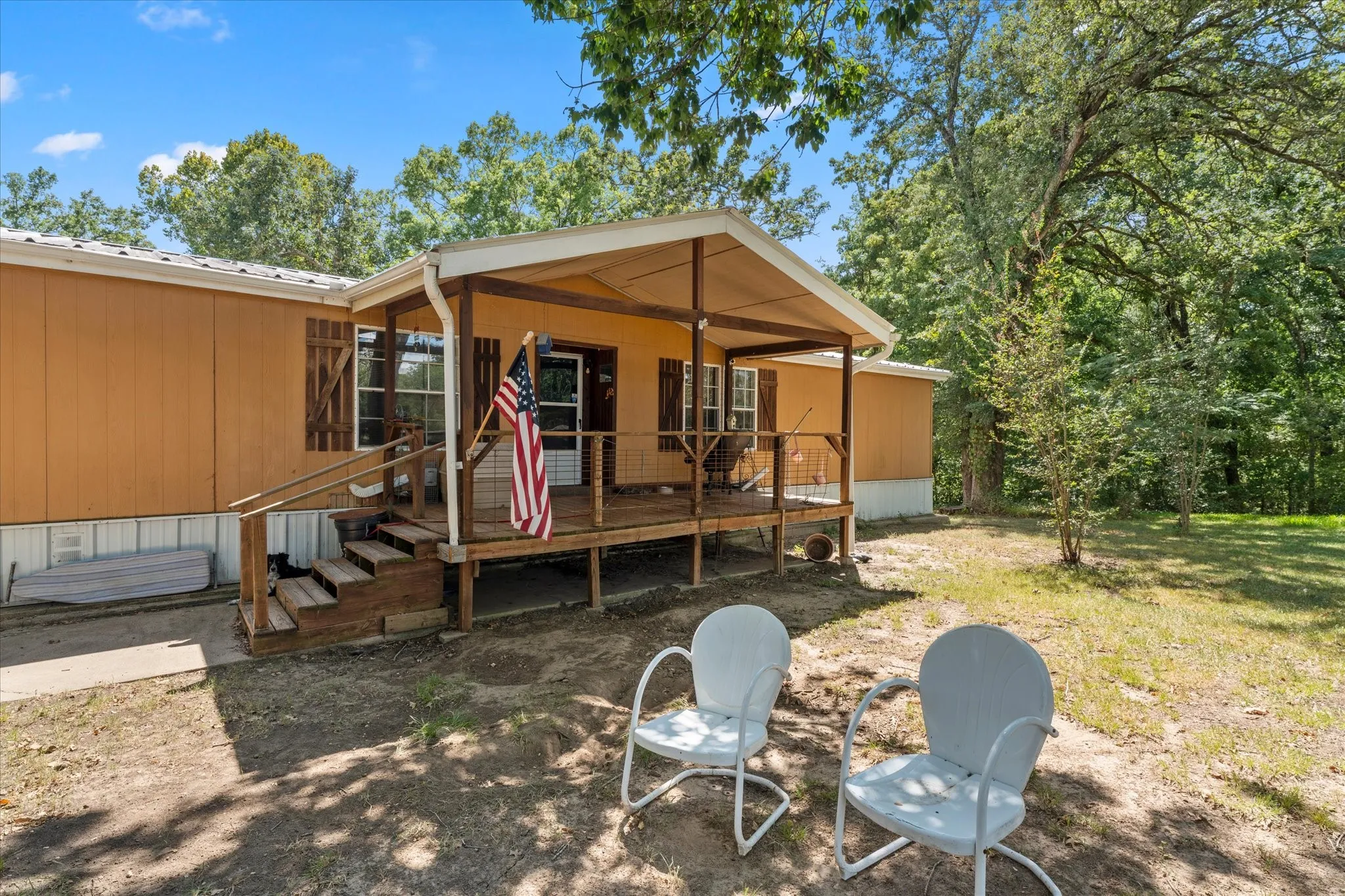 Manufactured Home For Sale in Anderson County , 24709 N US Highway 287, Athens, Texas 75751, 4 Bedroom, 3 Bathroom, Garage spaces, 2,128 Sqft, built in 1993, mls#21359094, Real Estate Agent in Athens, Homes For Sale in Anderson county, Homes For Sale in Athens, Realtor in Athens Texas, Real Estate Brokerage Independent Realty Texas, Luminita Cordes Realtor