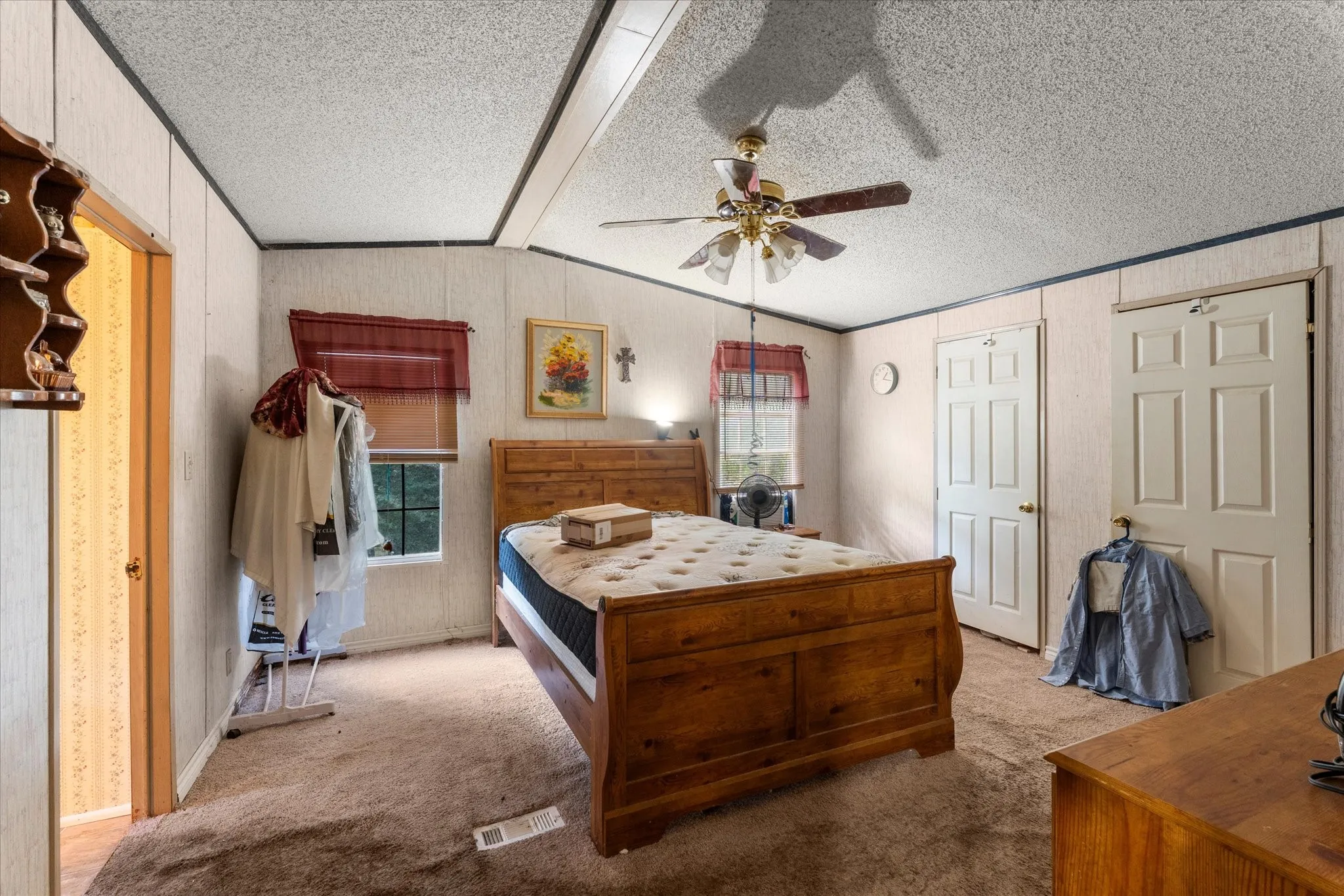 Manufactured Home For Sale in Anderson County , 24709 N US Highway 287, Athens, Texas 75751, 4 Bedroom, 3 Bathroom, Garage spaces, 2,128 Sqft, built in 1993, mls#21359094, Real Estate Agent in Athens, Homes For Sale in Anderson county, Homes For Sale in Athens, Realtor in Athens Texas, Real Estate Brokerage Independent Realty Texas, Luminita Cordes Realtor