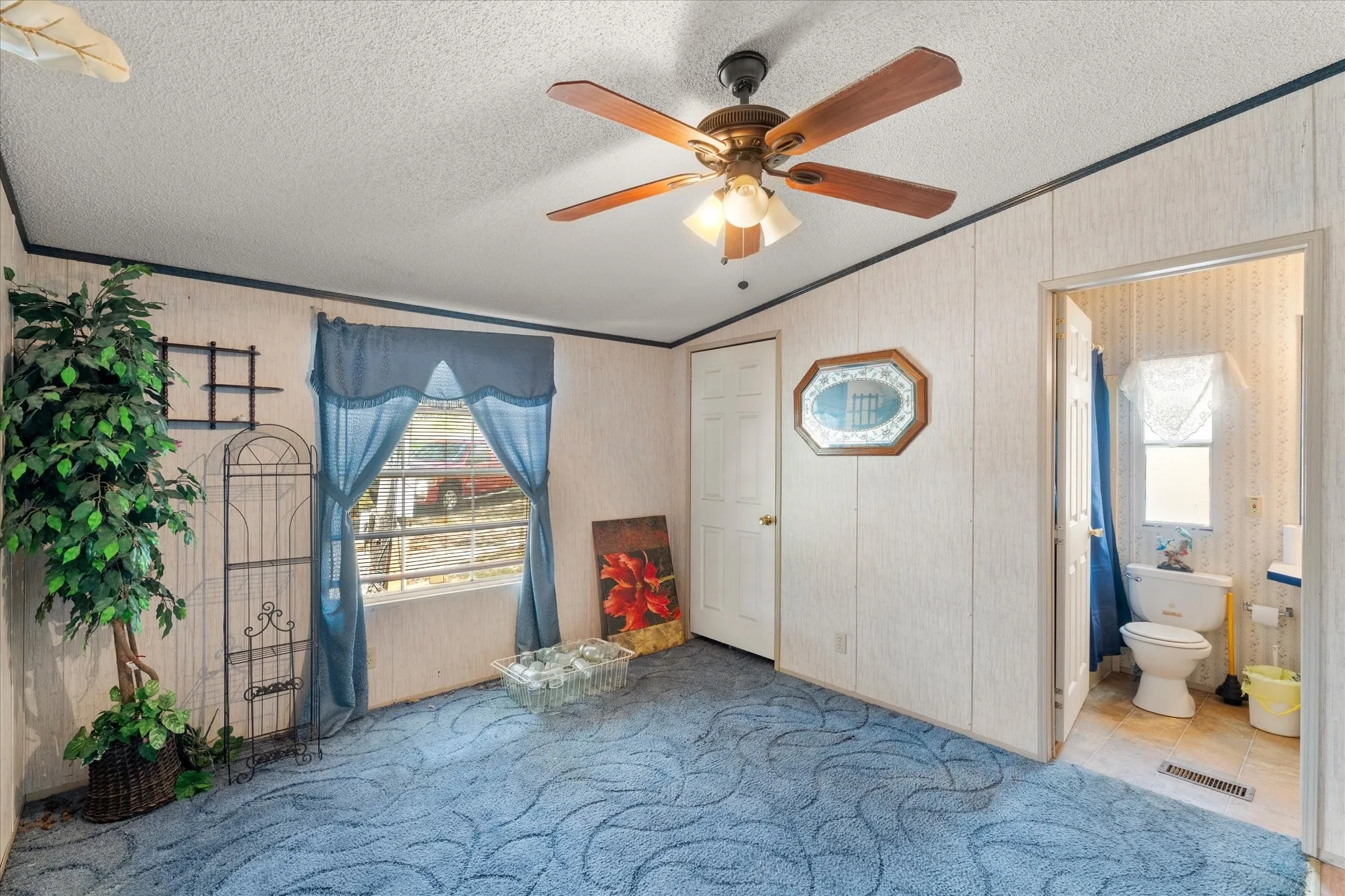 Manufactured Home For Sale in Anderson County , 24709 N US Highway 287, Athens, Texas 75751, 4 Bedroom, 3 Bathroom, Garage spaces, 2,128 Sqft, built in 1993, mls#21359094, Real Estate Agent in Athens, Homes For Sale in Anderson county, Homes For Sale in Athens, Realtor in Athens Texas, Real Estate Brokerage Independent Realty Texas, Luminita Cordes Realtor
