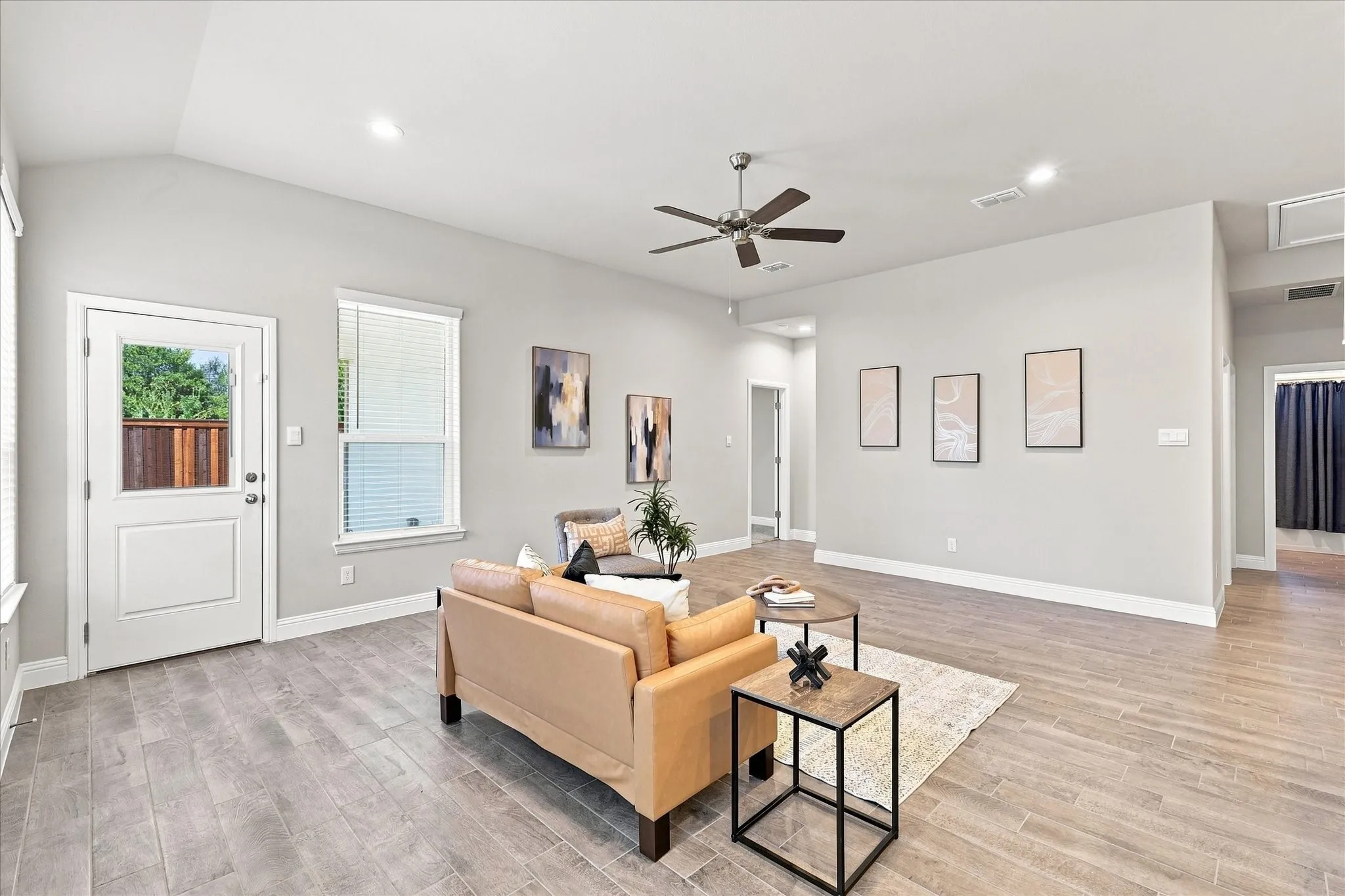 Single Family Residence For Rent in Denton County , 2704 Starling Street, Denton, Texas 76205, 5 Bedroom, 3 Bathroom, 2 Garage spaces, 2,089 Sqft, built in 2025, mls#21359243, Real Estate Agent in Denton, Homes For Rent in Denton county, Homes For Rent in Denton, Realtor in Denton Texas, Real Estate Brokerage Independent Realty Texas, Luminita Cordes Realtor