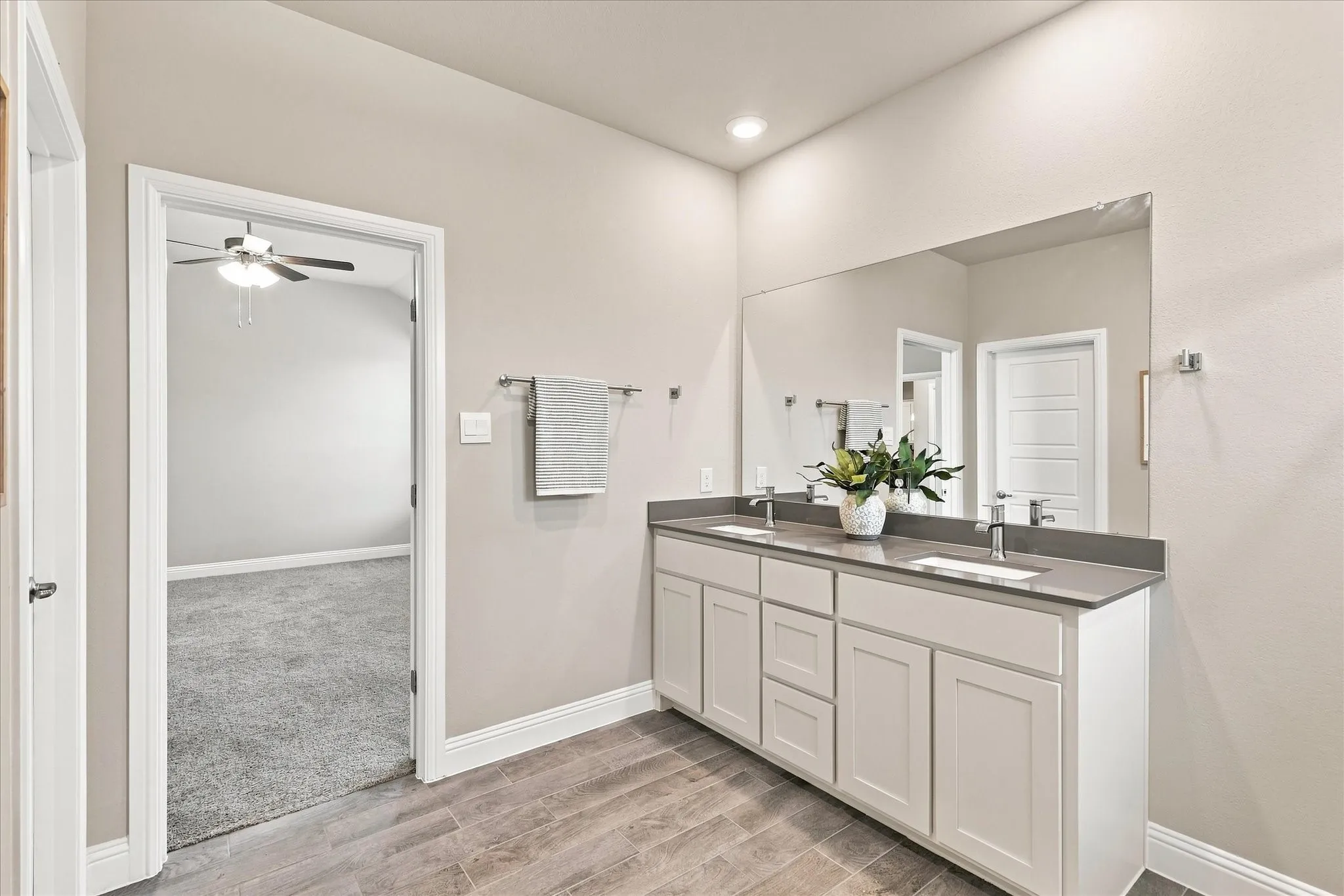 Single Family Residence For Rent in Denton County , 2704 Starling Street, Denton, Texas 76205, 5 Bedroom, 3 Bathroom, 2 Garage spaces, 2,089 Sqft, built in 2025, mls#21359243, Real Estate Agent in Denton, Homes For Rent in Denton county, Homes For Rent in Denton, Realtor in Denton Texas, Real Estate Brokerage Independent Realty Texas, Luminita Cordes Realtor