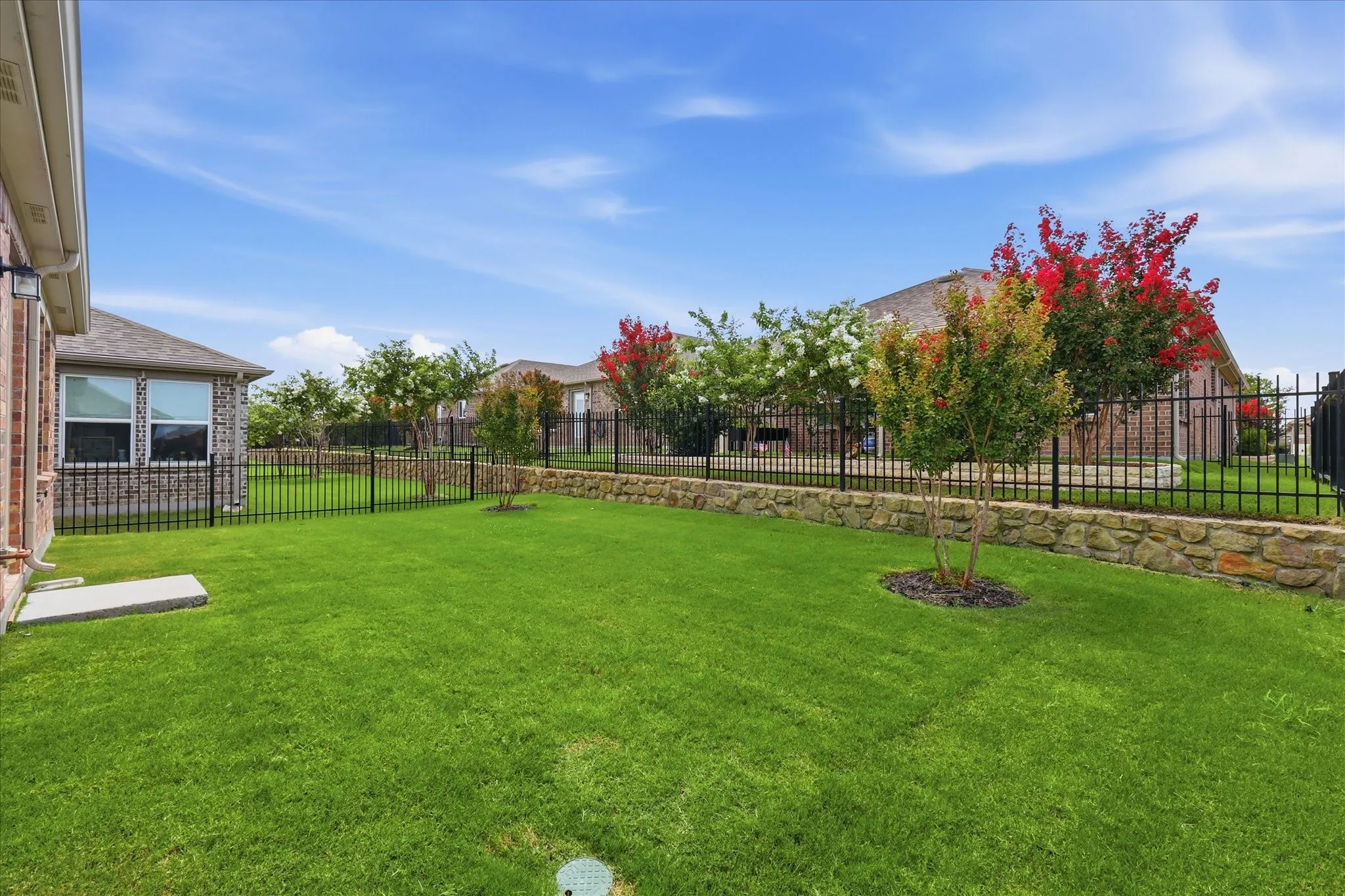 Single Family Residence For Rent in Denton County , 1256 Eagle Lane, Little Elm, Texas 76227, 2 Bedroom, 2 Bathroom, 2 Garage spaces, 1,474 Sqft, built in 2021, mls#21358449, Real Estate Agent in Little Elm, Homes For Rent in Denton county, Homes For Rent in Little Elm, Realtor in Little Elm Texas, Real Estate Brokerage Independent Realty Texas, Luminita Cordes Realtor