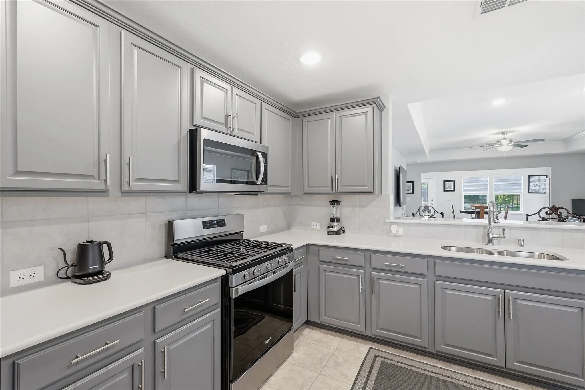 Single Family Residence For Rent in Denton County , 1256 Eagle Lane, Little Elm, Texas 76227, 2 Bedroom, 2 Bathroom, 2 Garage spaces, 1,474 Sqft, built in 2021, mls#21358449, Real Estate Agent in Little Elm, Homes For Rent in Denton county, Homes For Rent in Little Elm, Realtor in Little Elm Texas, Real Estate Brokerage Independent Realty Texas, Luminita Cordes Realtor