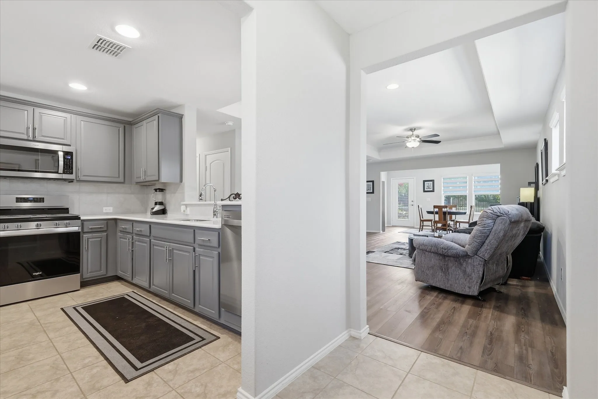 Single Family Residence For Rent in Denton County , 1256 Eagle Lane, Little Elm, Texas 76227, 2 Bedroom, 2 Bathroom, 2 Garage spaces, 1,474 Sqft, built in 2021, mls#21358449, Real Estate Agent in Little Elm, Homes For Rent in Denton county, Homes For Rent in Little Elm, Realtor in Little Elm Texas, Real Estate Brokerage Independent Realty Texas, Luminita Cordes Realtor