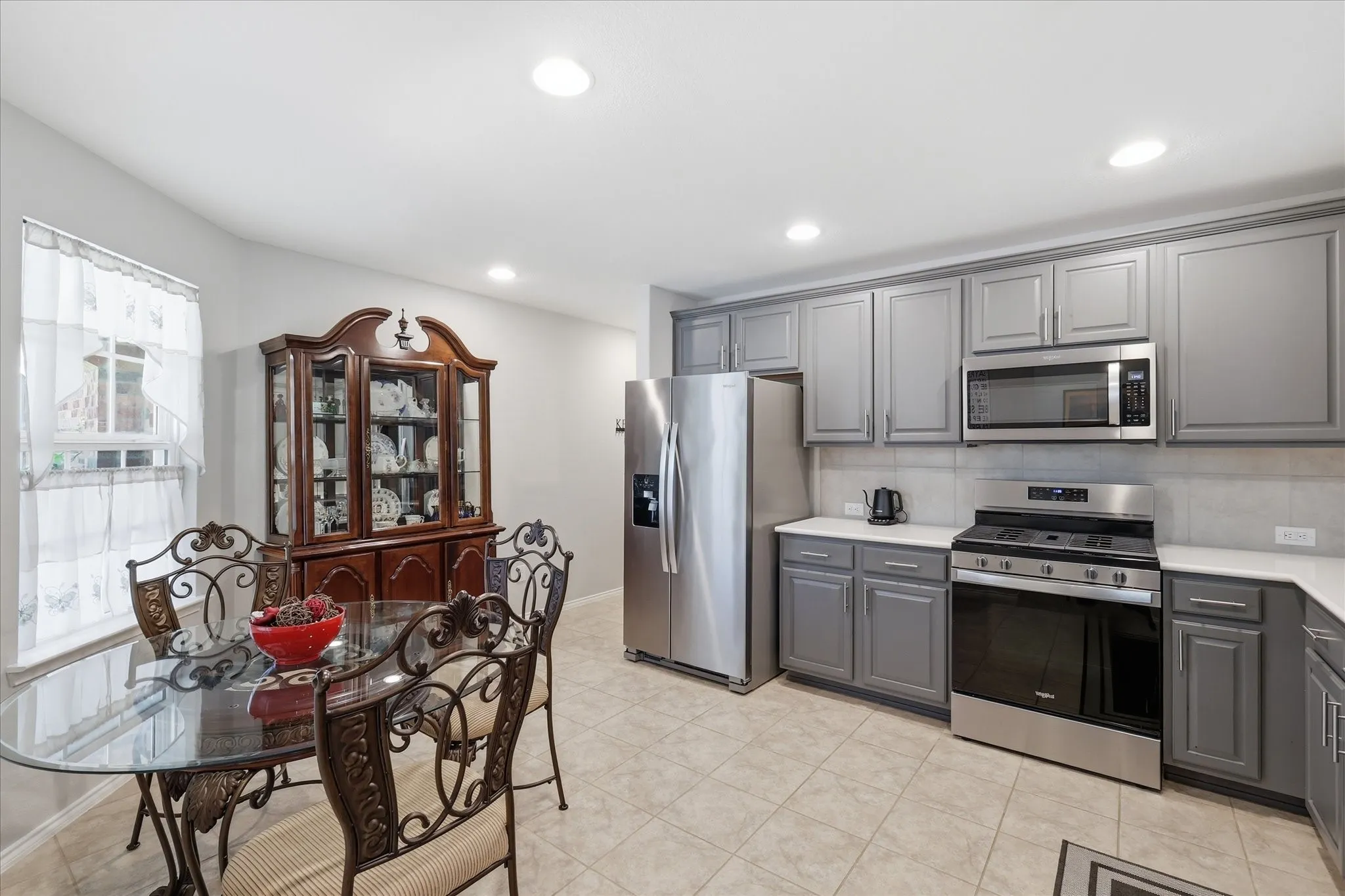 Single Family Residence For Rent in Denton County , 1256 Eagle Lane, Little Elm, Texas 76227, 2 Bedroom, 2 Bathroom, 2 Garage spaces, 1,474 Sqft, built in 2021, mls#21358449, Real Estate Agent in Little Elm, Homes For Rent in Denton county, Homes For Rent in Little Elm, Realtor in Little Elm Texas, Real Estate Brokerage Independent Realty Texas, Luminita Cordes Realtor