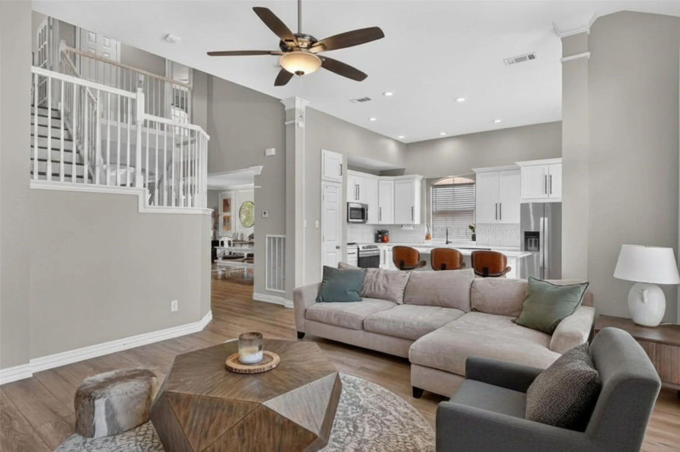 Single Family Residence For Sale in Collin County , 3009 Chukar Drive, Mc Kinney, Texas 75072, 5 Bedroom, 4 Bathroom, 2 Garage spaces, 3,088 Sqft, built in 1995, mls#21355786, Real Estate Agent in Mc Kinney, Homes For Sale in Collin county, Homes For Sale in Mc Kinney, Realtor in Mc Kinney Texas, Real Estate Brokerage Independent Realty Texas, Luminita Cordes Realtor