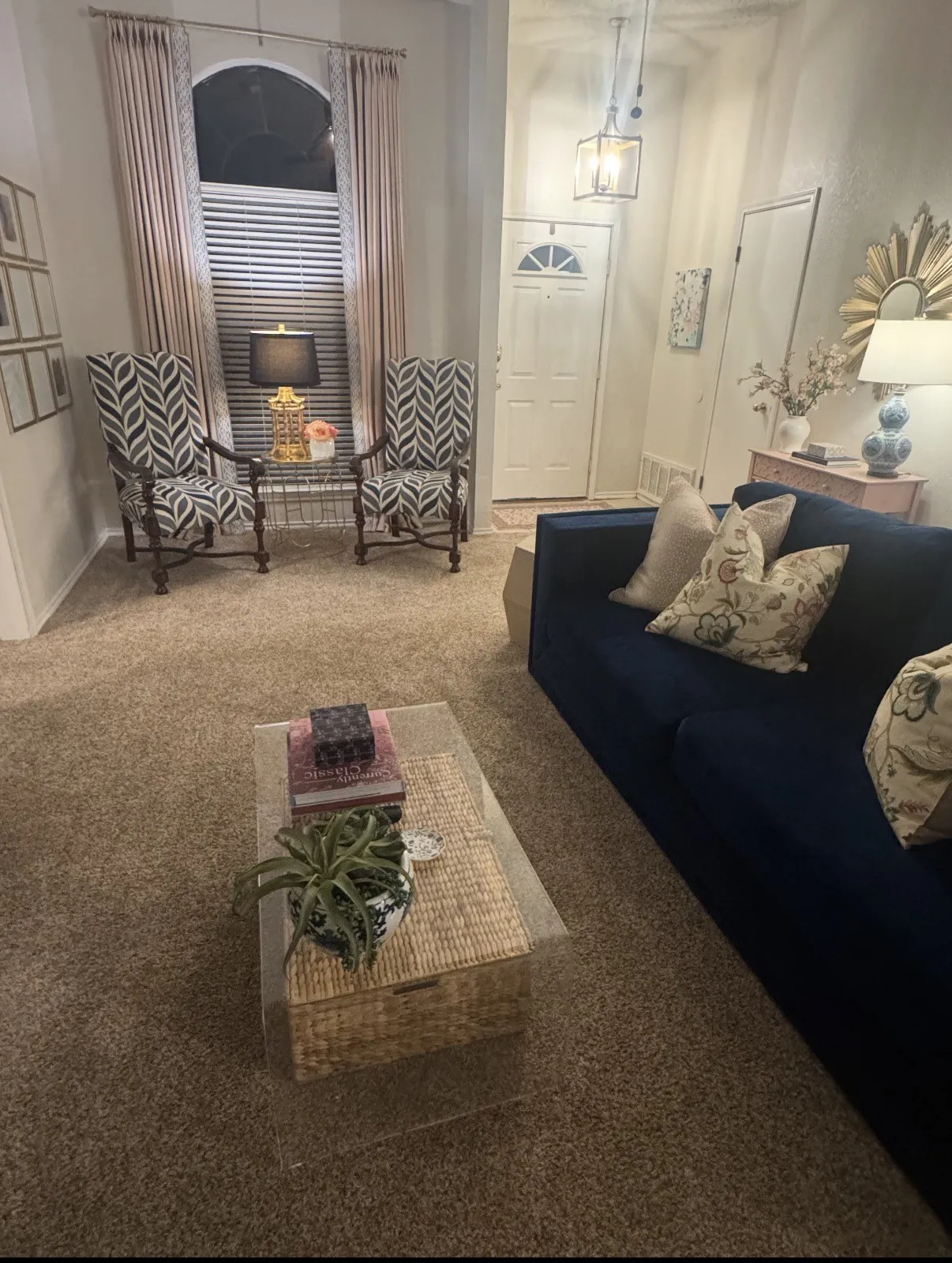 Single Family Residence For Rent in Tarrant County , 2 Chapel Hill Court, Mansfield, Texas 76063, 3 Bedroom, 2 Bathroom, 2 Garage spaces, 1,385 Sqft, built in 1988, mls#21359259, Real Estate Agent in Mansfield, Homes For Rent in Tarrant county, Homes For Rent in Mansfield, Realtor in Mansfield Texas, Real Estate Brokerage Independent Realty Texas, Luminita Cordes Realtor