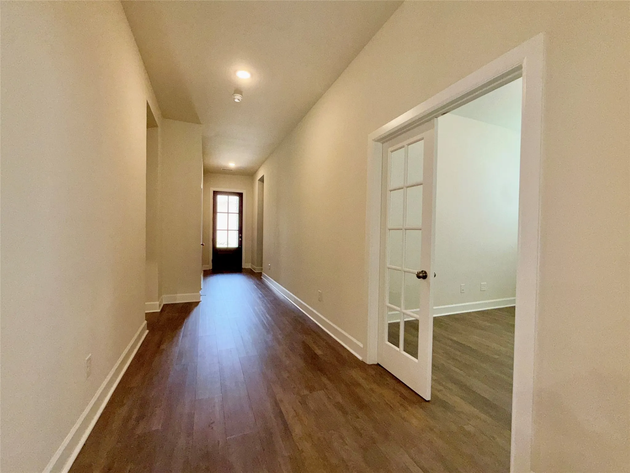 Entry way with office to the right