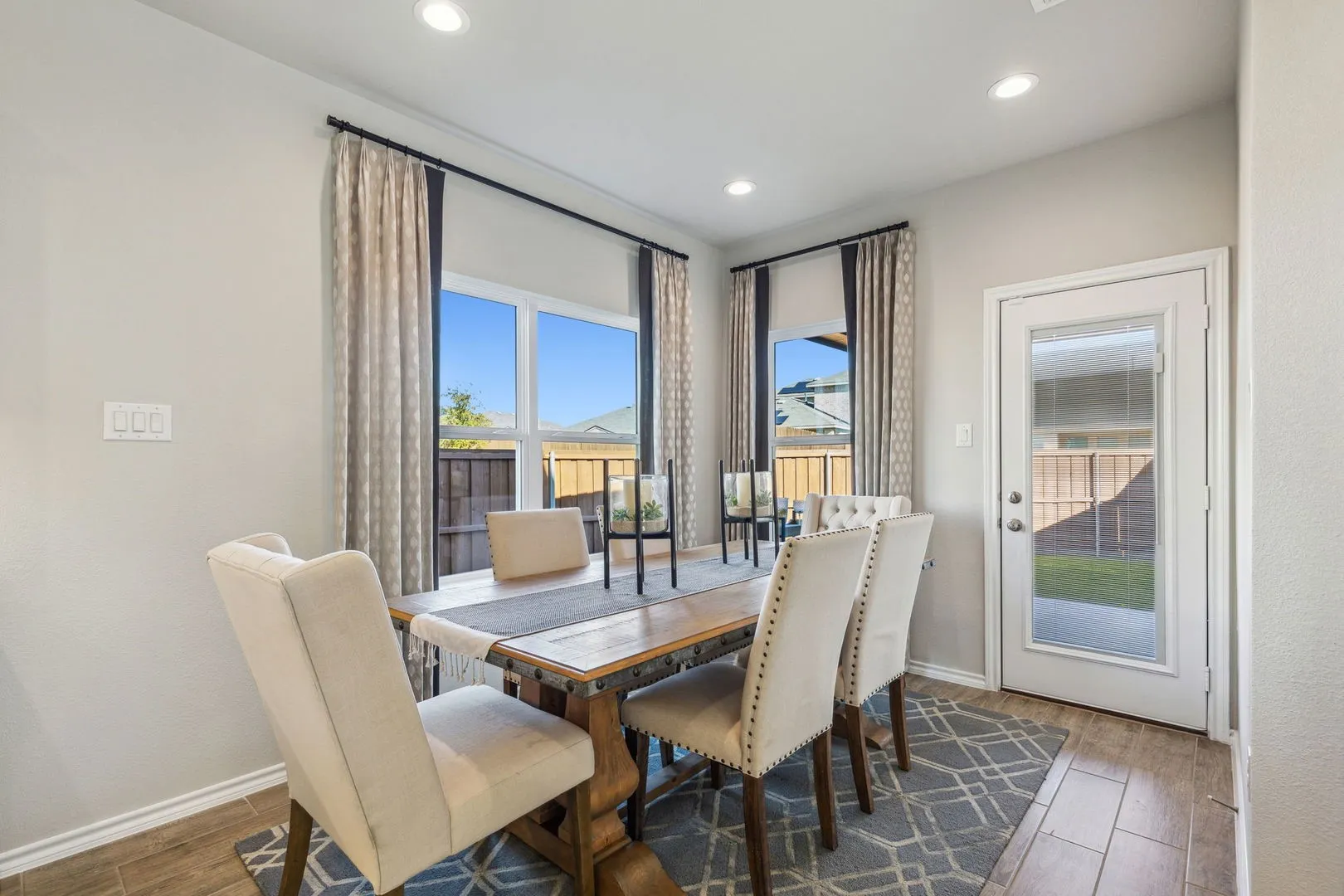 HRT - Model - 3904 Hometown Boulevard - K2455 - Lockhart - Dining Room