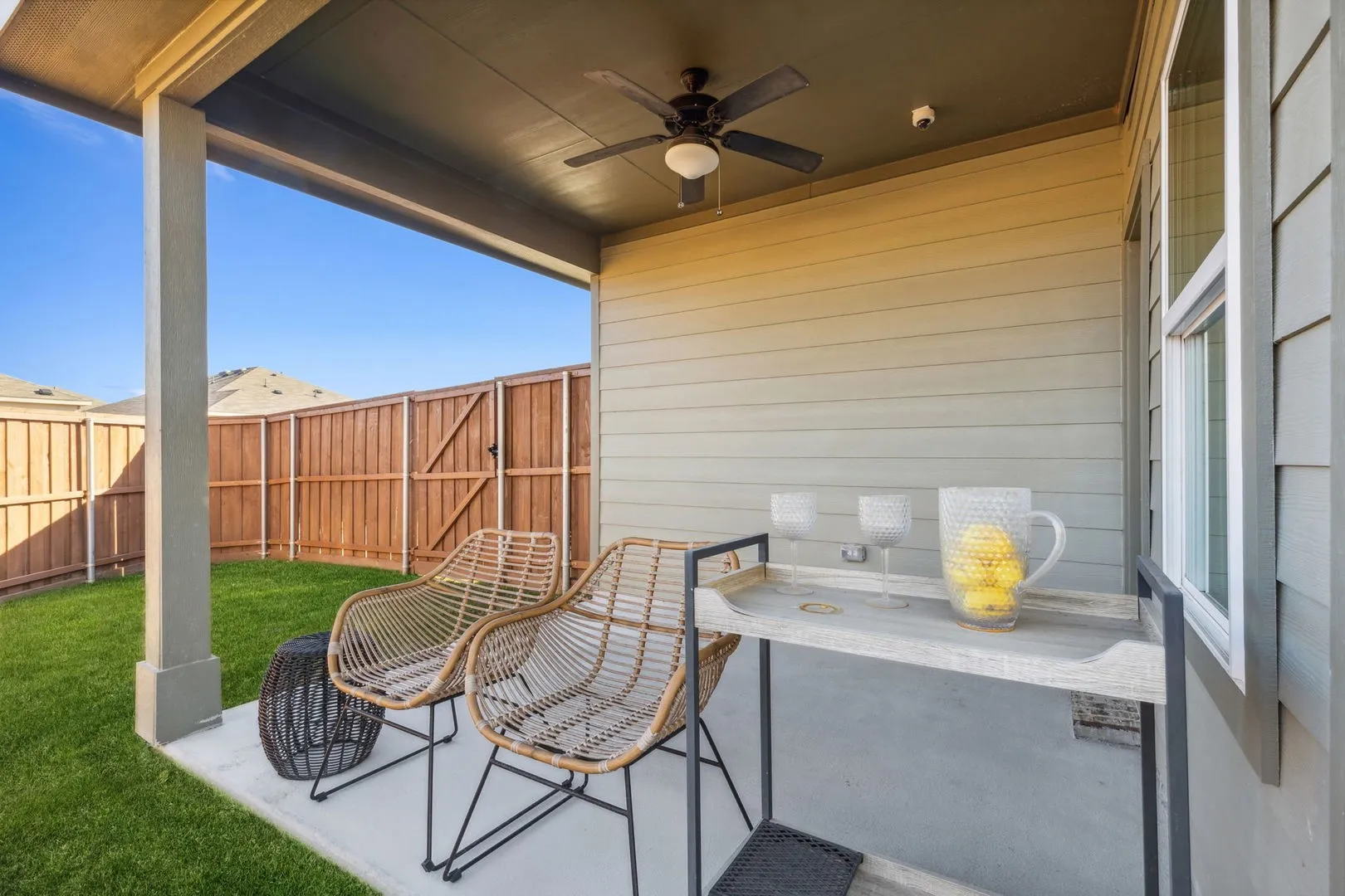 HRT - Model - 3904 Hometown Boulevard - K2455 - Lockhart - Patio - 02
