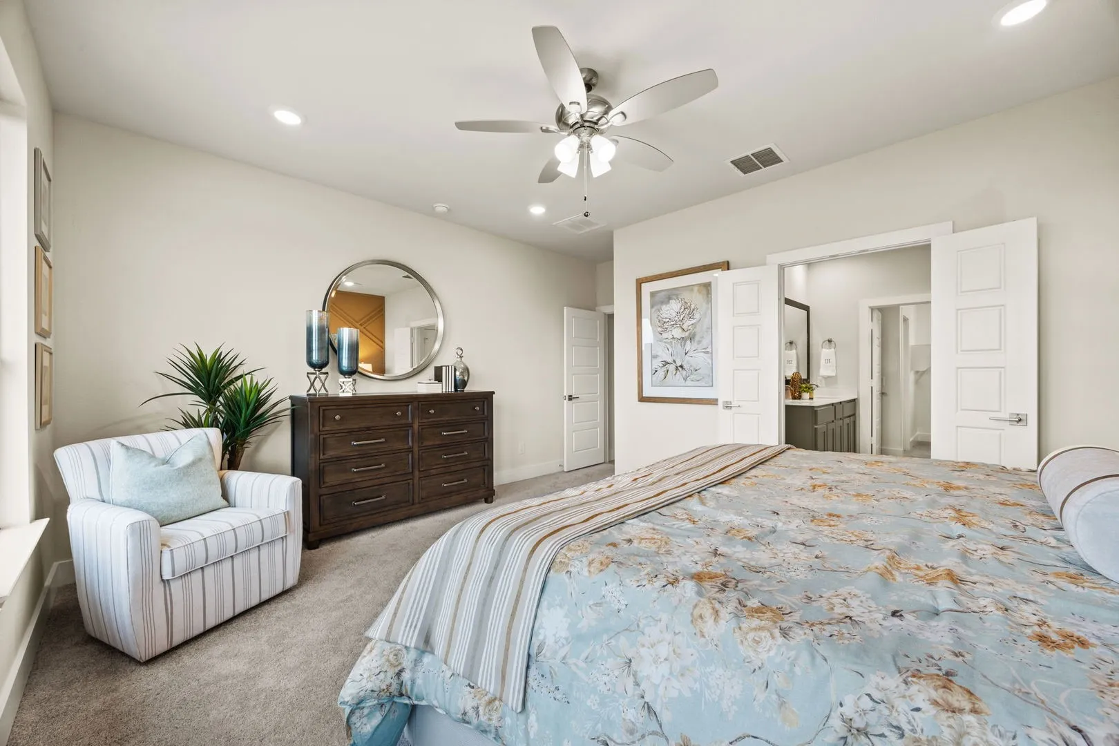CER - Model - 2911 Stella Rose Court - V1981 - Cypress - Primary Bedroom - 03