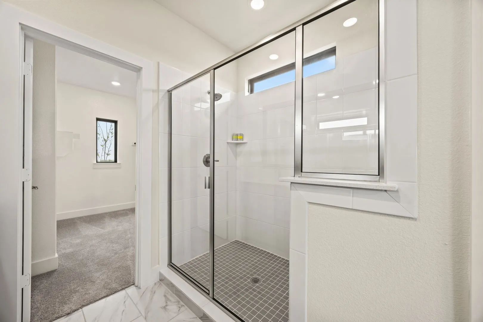 CER - Model - 2911 Stella Rose Court - V1981 - Cypress - Primary Bath - 02