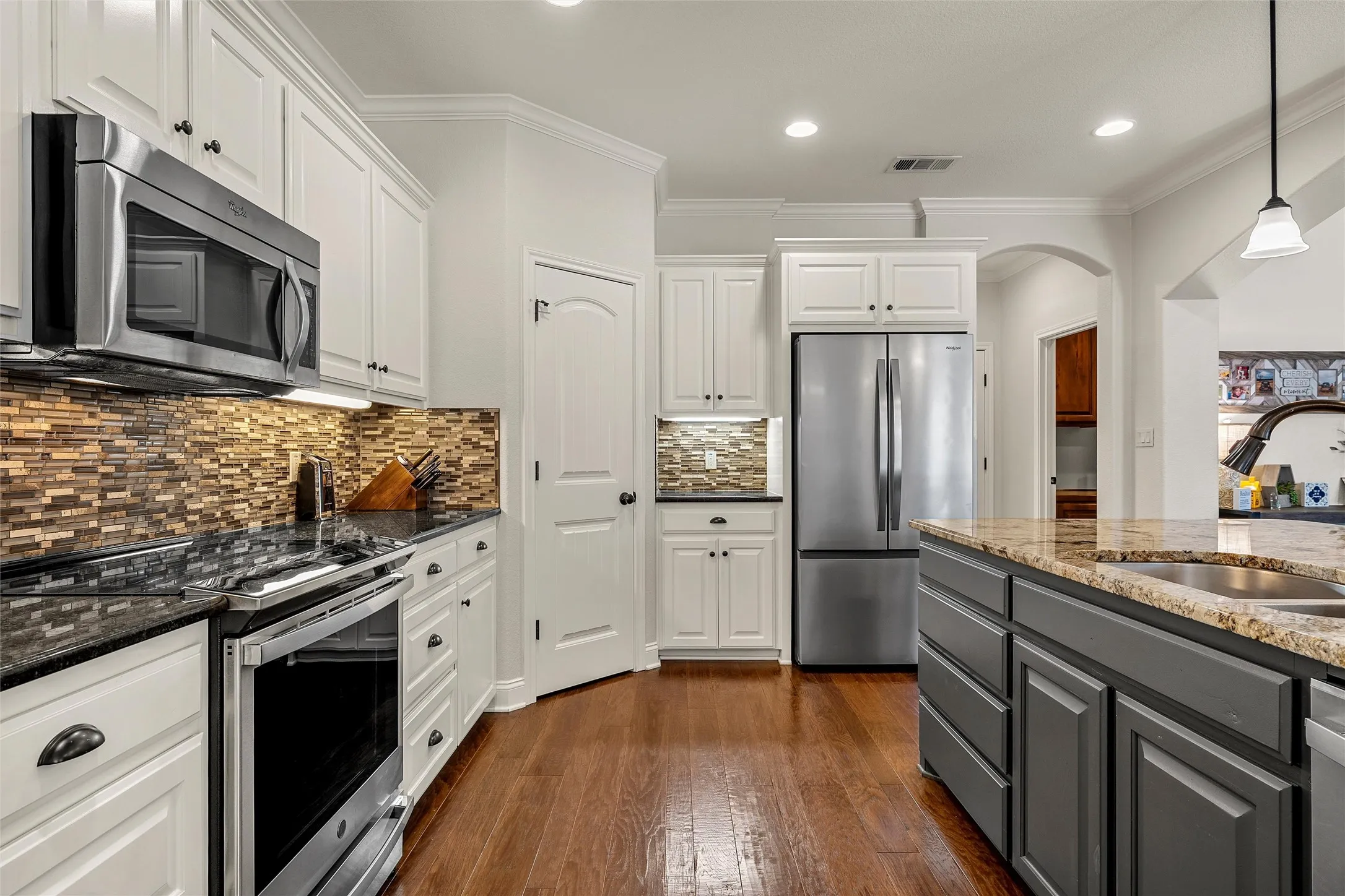 Single Family Residence For Sale in Mc Lennan County , 10308 Whitney Trace, Waco, Texas 76708, 3 Bedroom, 2 Bathroom, 2 Garage spaces, 1,953 Sqft, built in 2013, mls#21358751, Real Estate Agent in Waco, Homes For Sale in Mc Lennan county, Homes For Sale in Waco, Realtor in Waco Texas, Real Estate Brokerage Independent Realty Texas, Luminita Cordes Realtor