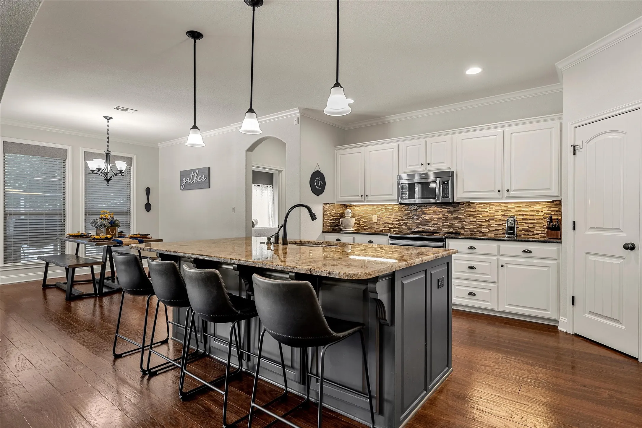 Single Family Residence For Sale in Mc Lennan County , 10308 Whitney Trace, Waco, Texas 76708, 3 Bedroom, 2 Bathroom, 2 Garage spaces, 1,953 Sqft, built in 2013, mls#21358751, Real Estate Agent in Waco, Homes For Sale in Mc Lennan county, Homes For Sale in Waco, Realtor in Waco Texas, Real Estate Brokerage Independent Realty Texas, Luminita Cordes Realtor